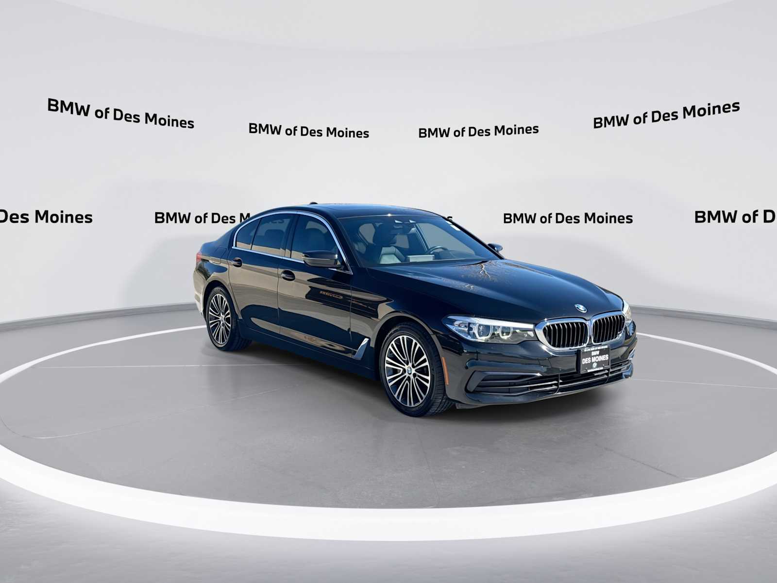 Thumbnail: 2019 BMW 5 Series - 2