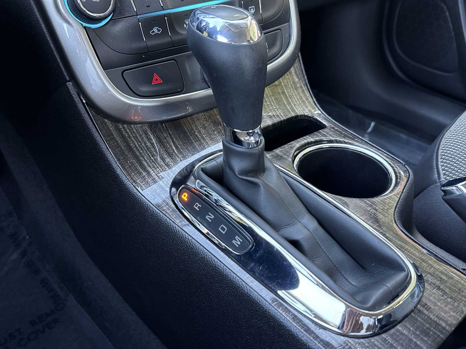 Thumbnail: 2015 Chevrolet Malibu - 32