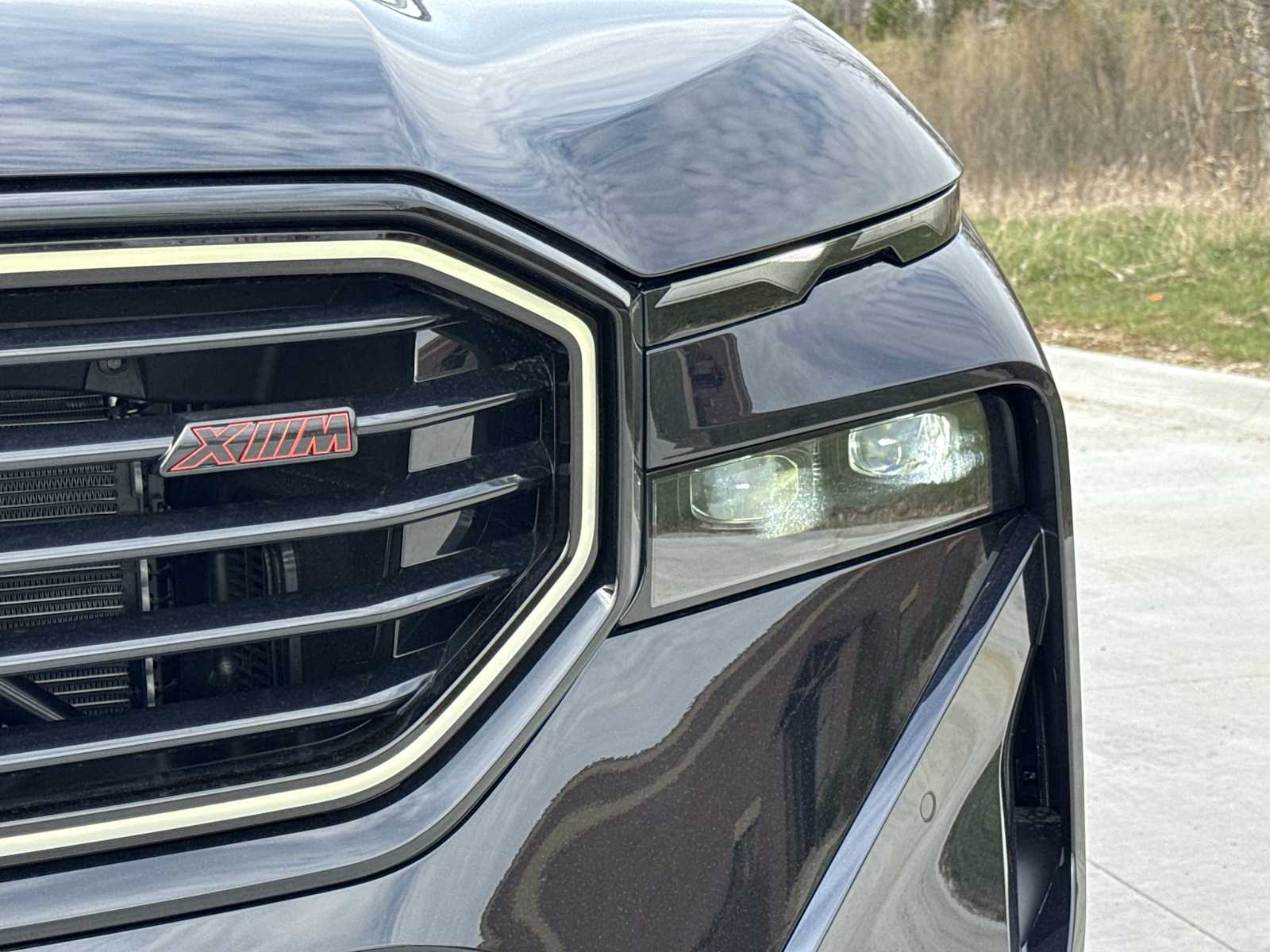 Thumbnail: 2026 BMW XM - 11