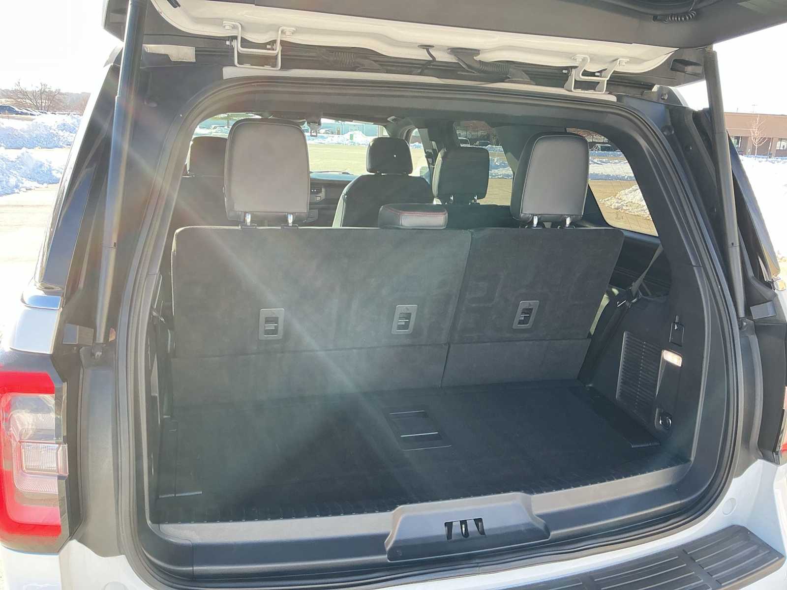 Thumbnail: 2022 Ford Expedition - 36