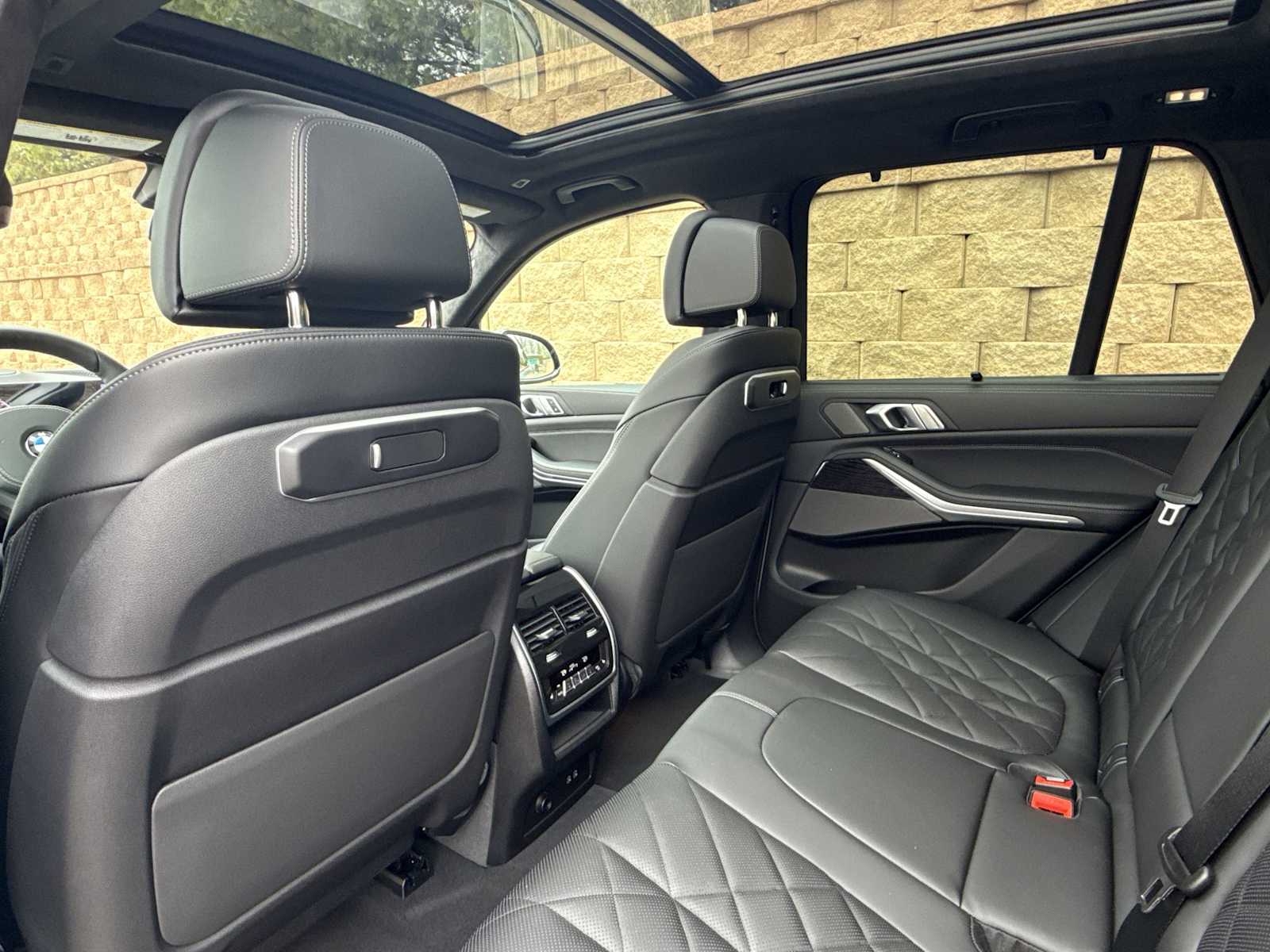 Thumbnail: 2026 BMW X5 - 19