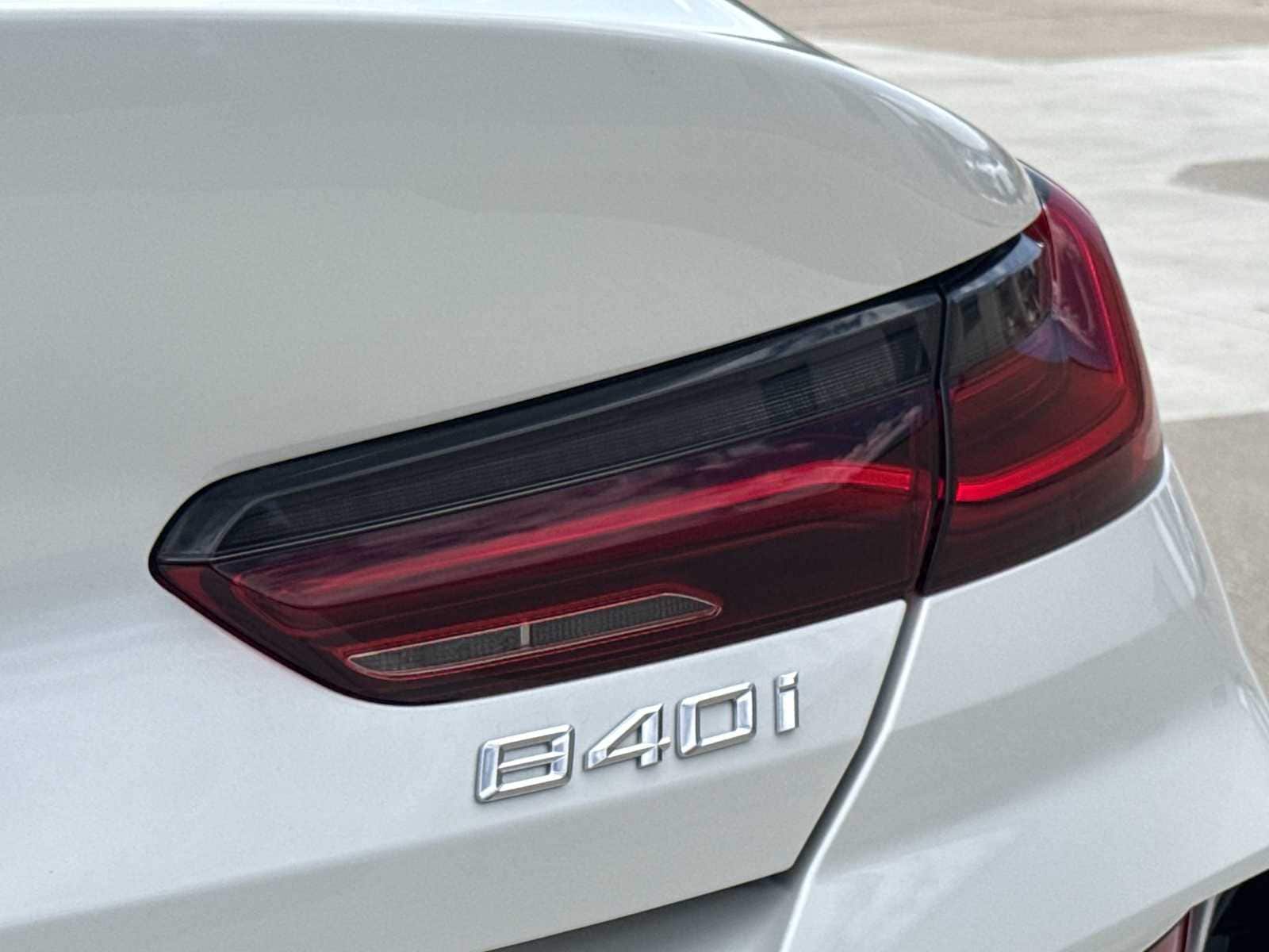 Thumbnail: 2026 BMW 8 Series - 12