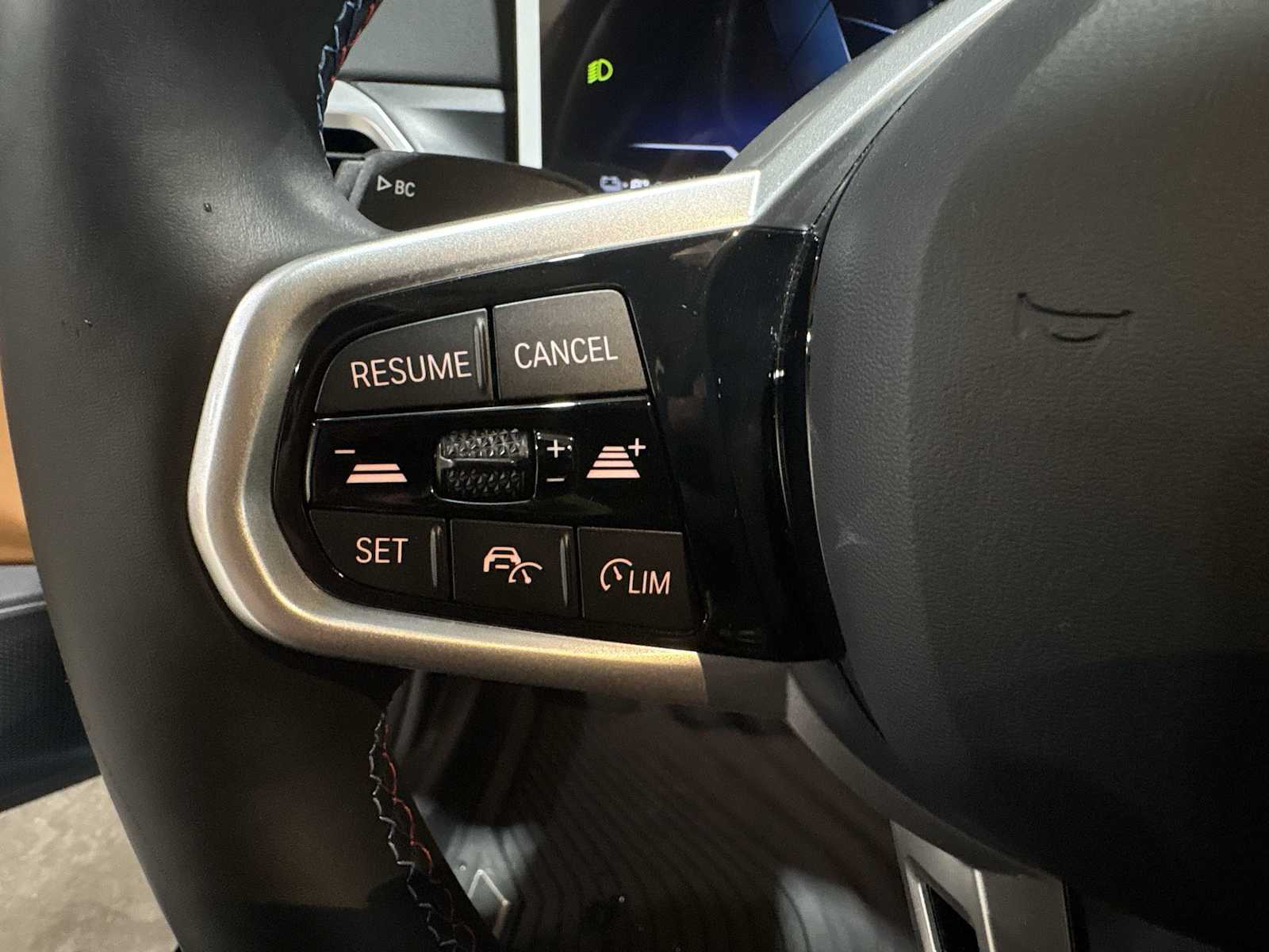 Thumbnail: 2025 BMW i4 - 30