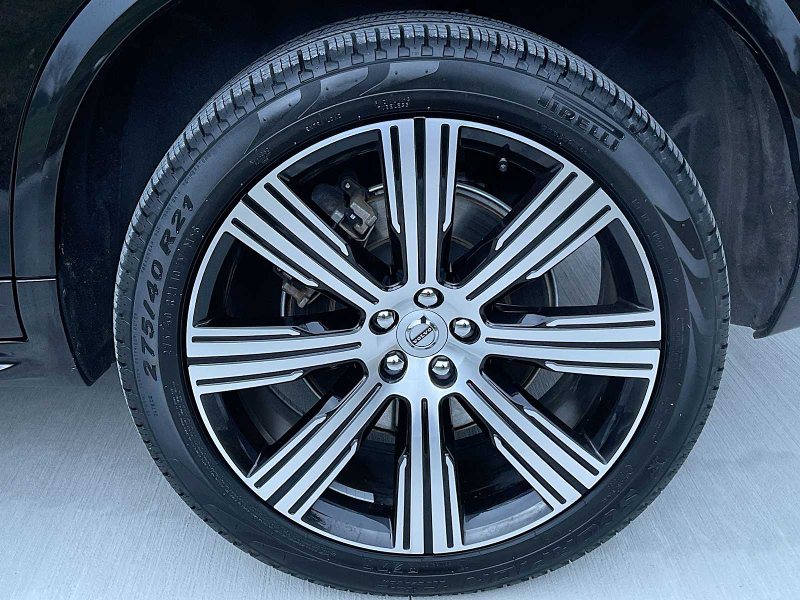 Thumbnail: 2020 Volvo XC90 - 21