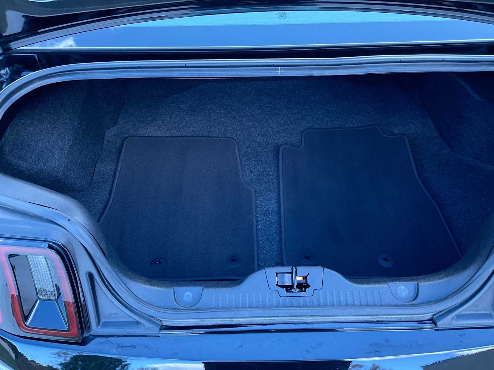 Thumbnail: 2014 Ford Mustang - 32