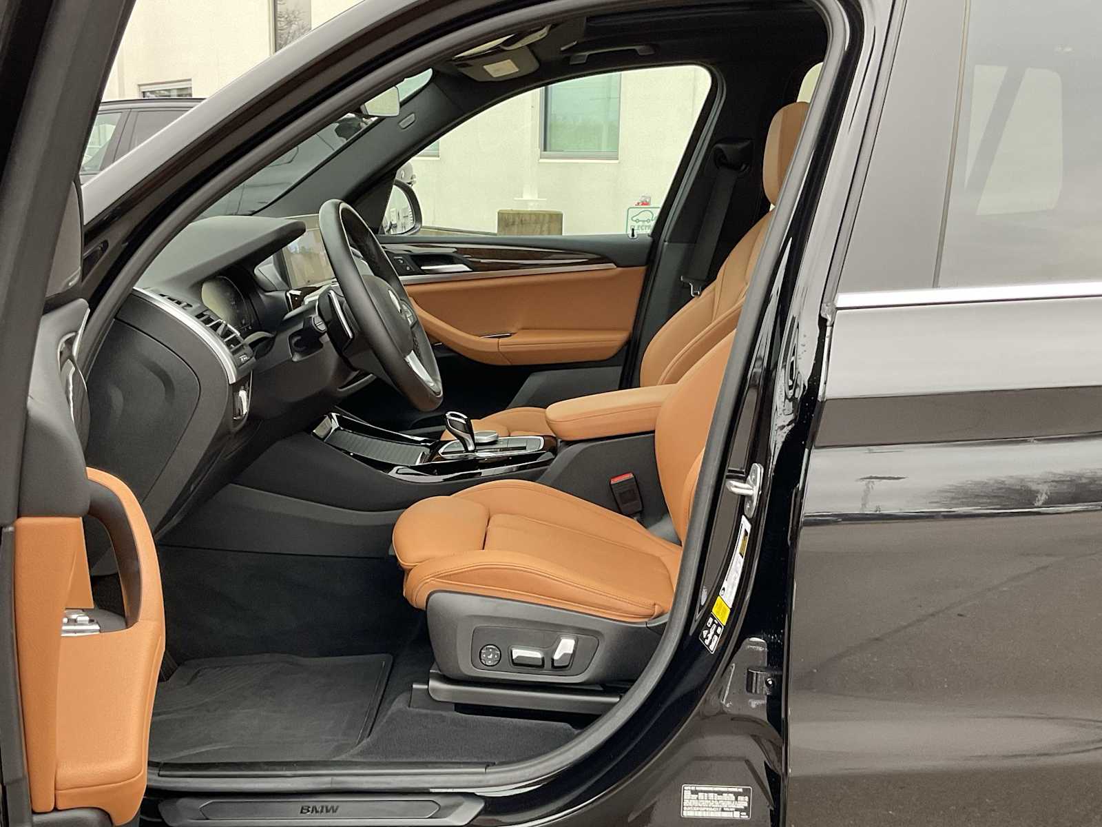 Thumbnail: 2023 BMW X3 - 10