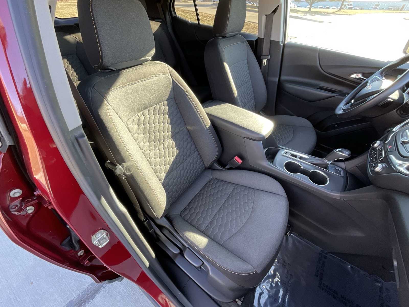 Thumbnail: 2020 Chevrolet Equinox - 22