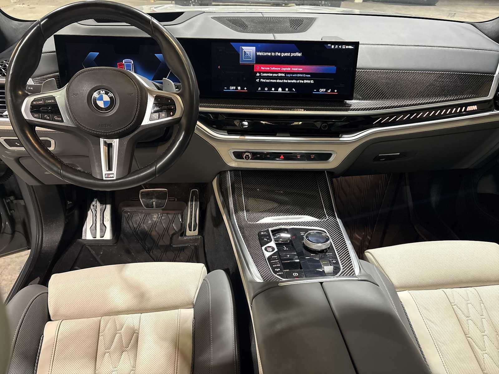 Thumbnail: 2024 BMW X7 - 16