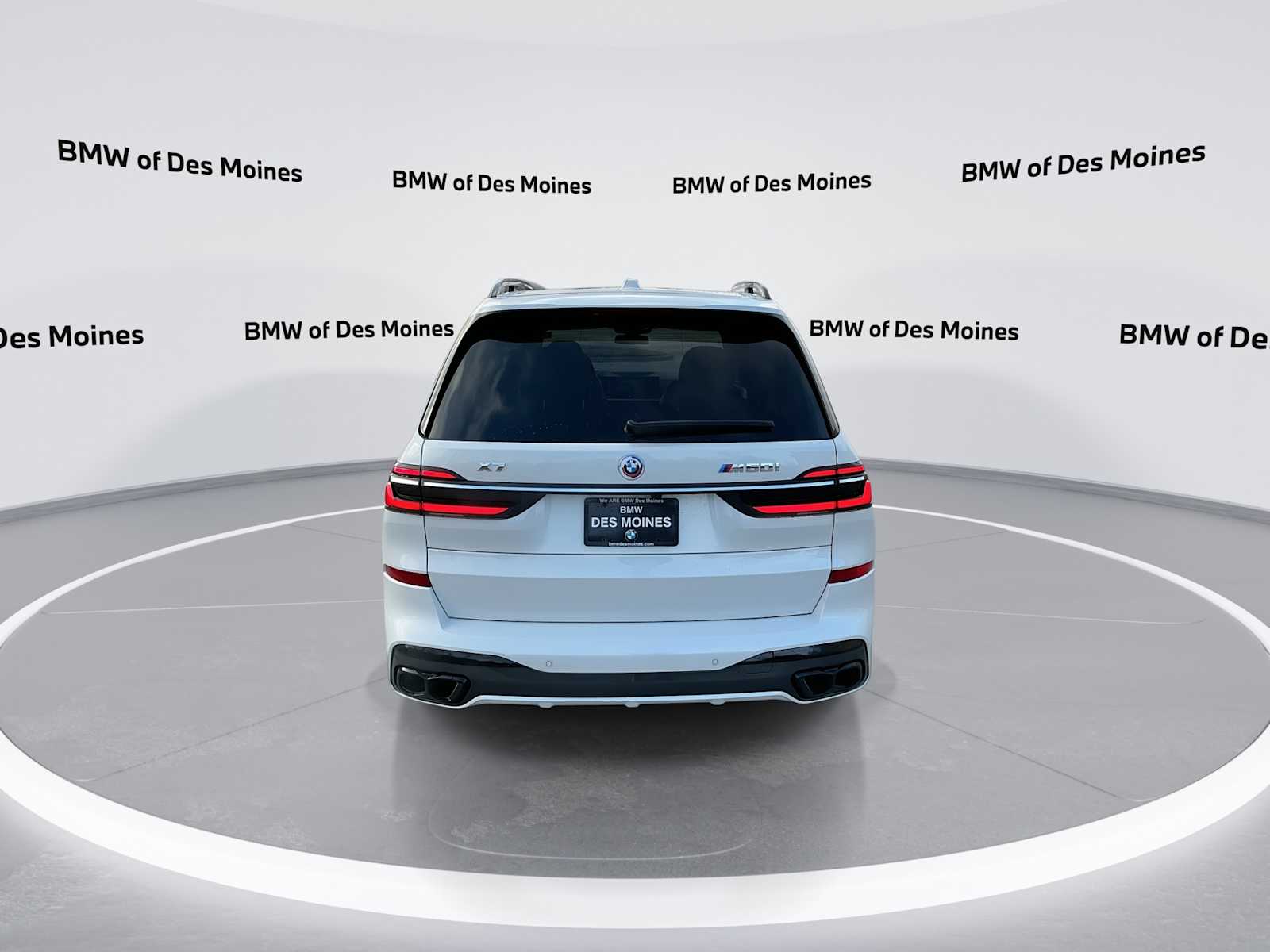 Thumbnail: 2023 BMW X7 - 7