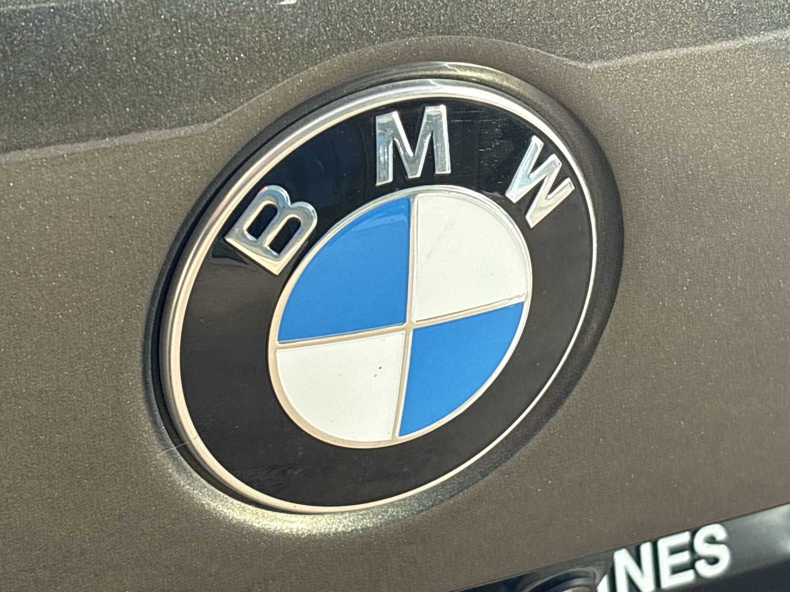 Thumbnail: 2023 BMW X5 - 11