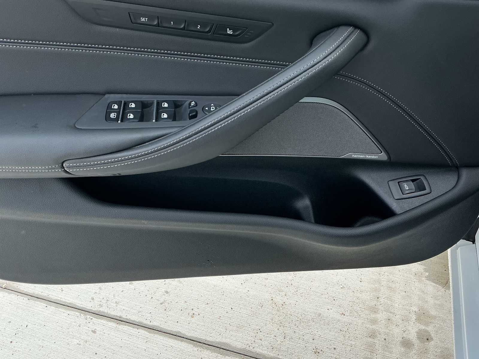 Thumbnail: 2022 BMW 5 Series - 20