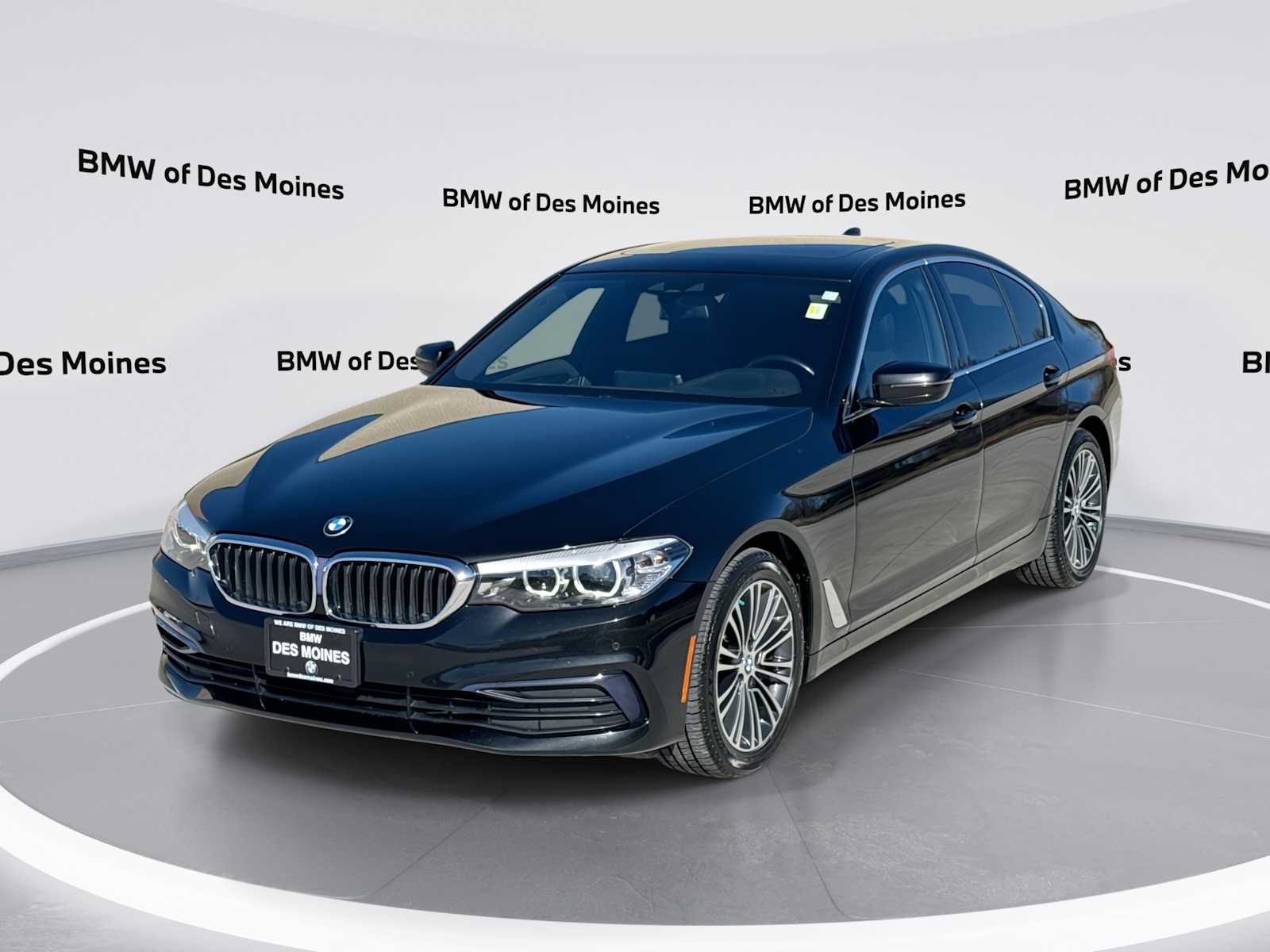 Thumbnail: 2019 BMW 5 Series - 1