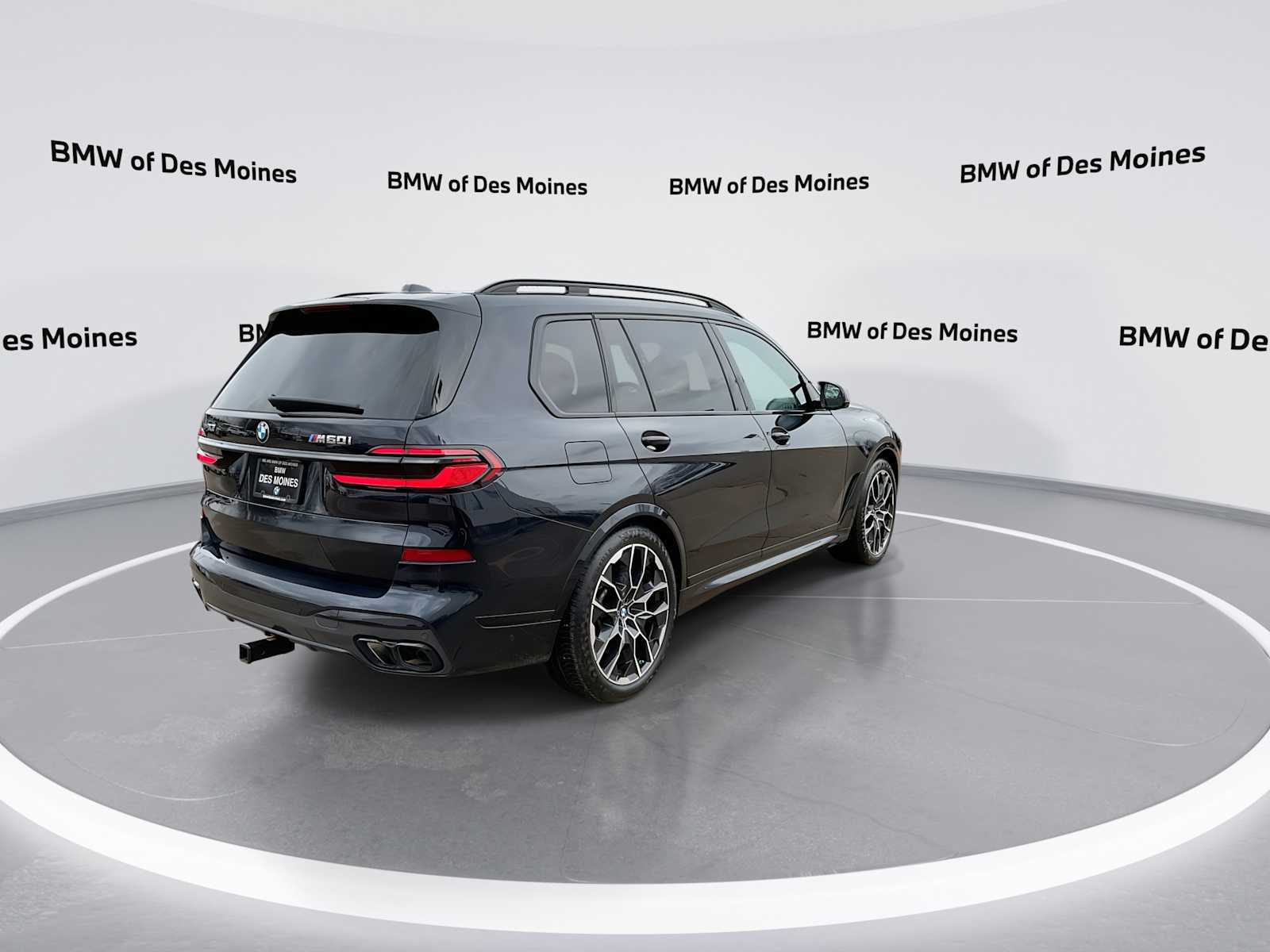 Thumbnail: 2024 BMW X7 - 8
