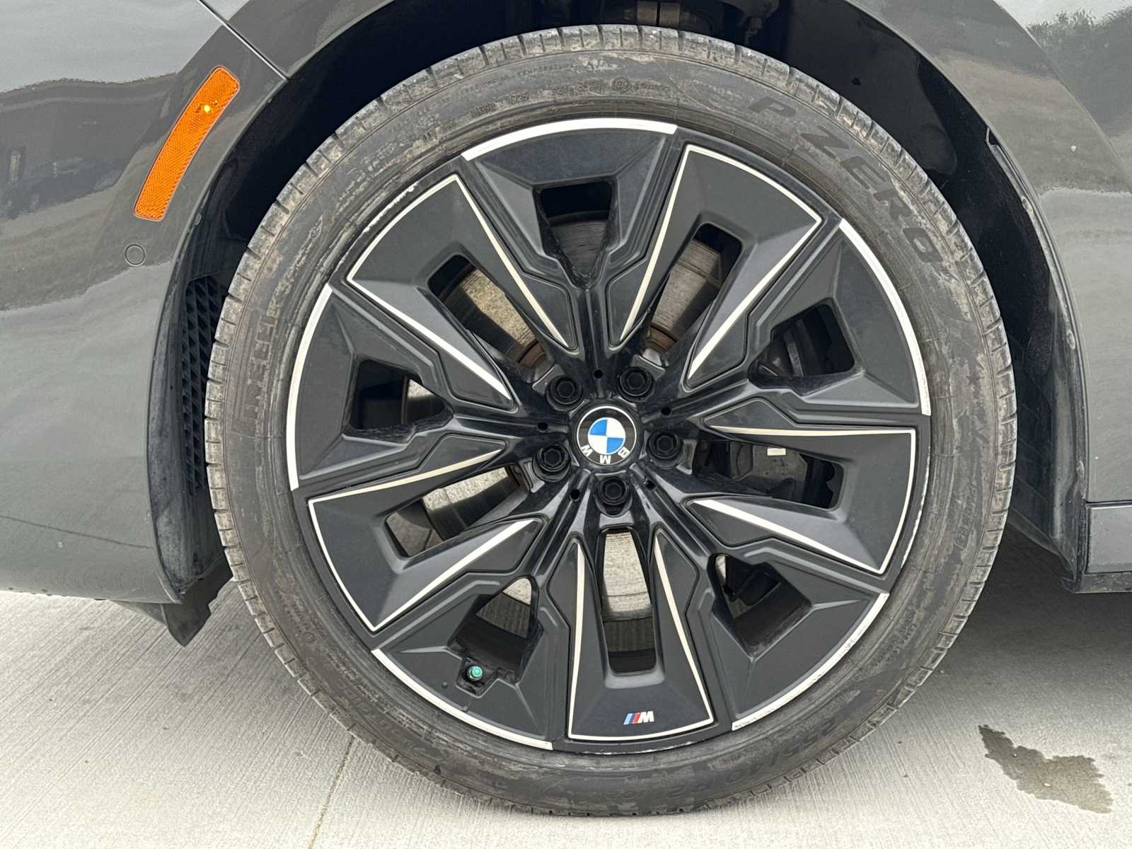 Thumbnail: 2024 BMW 7 Series - 14