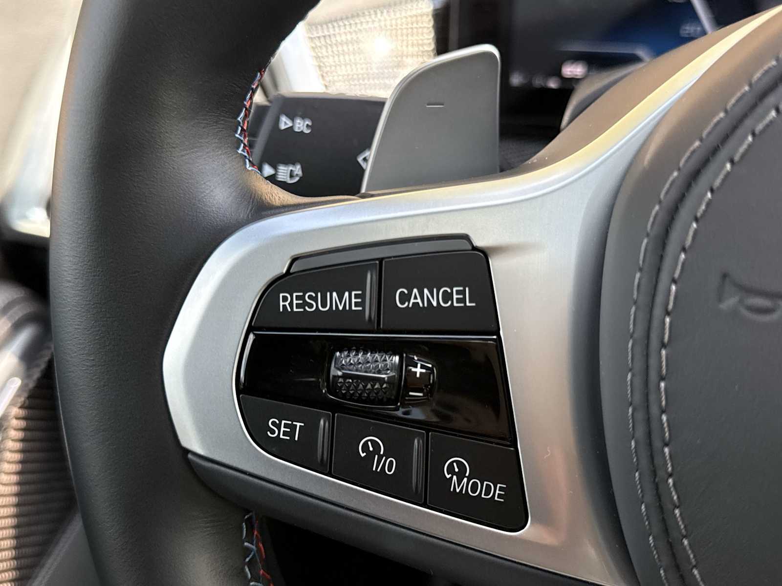 Thumbnail: 2025 BMW X6 - 26