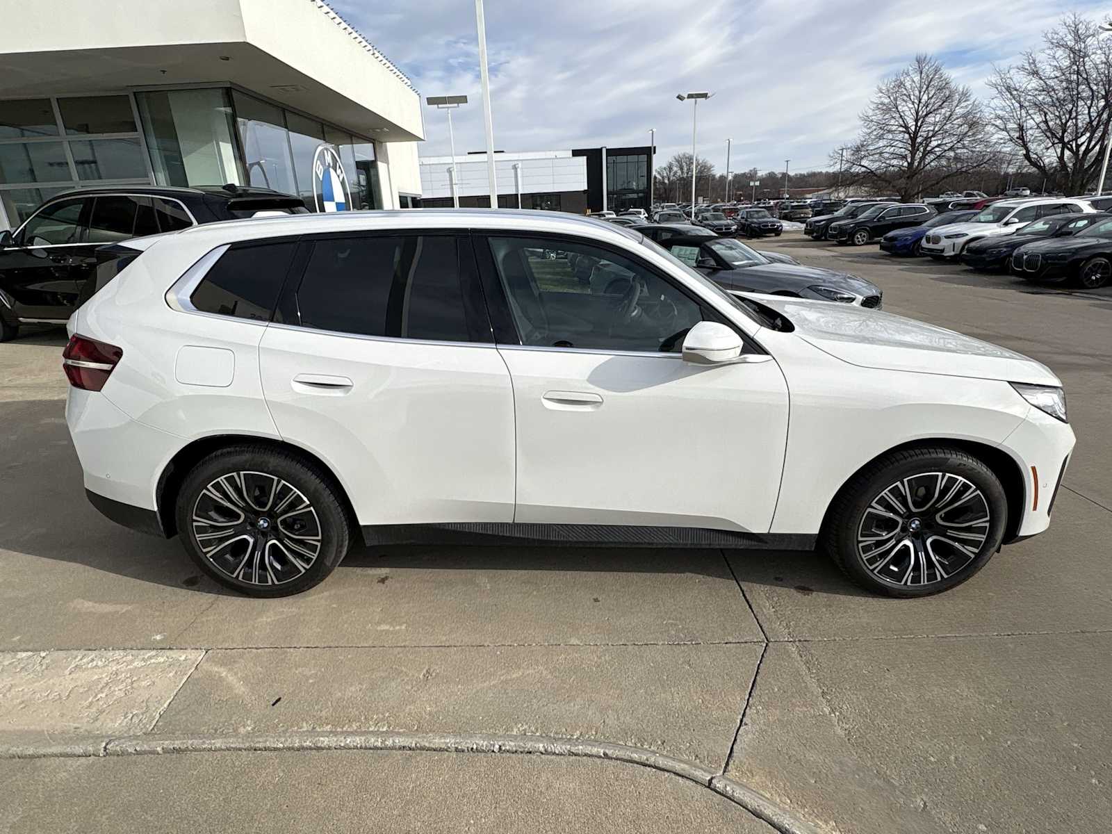 Thumbnail: 2026 BMW X3 - 15