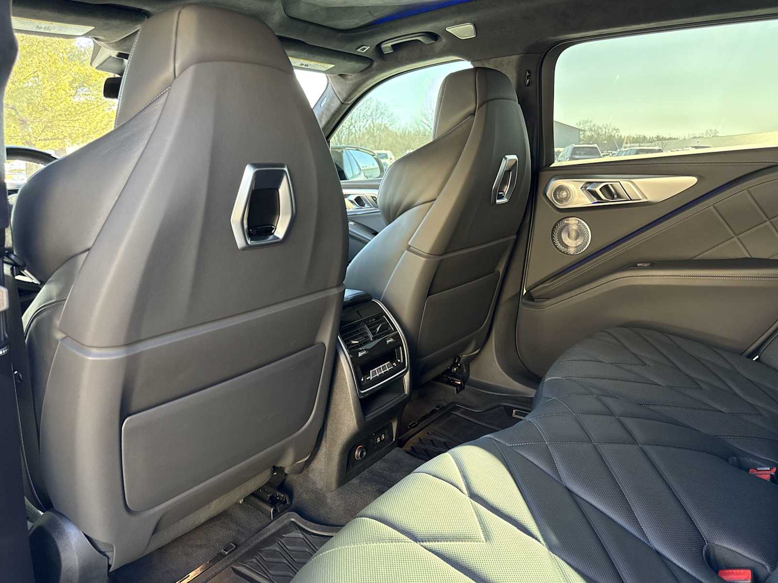 Thumbnail: 2024 BMW XM - 19