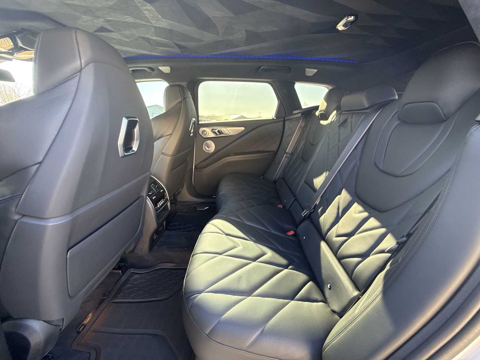 Thumbnail: 2024 BMW XM - 21