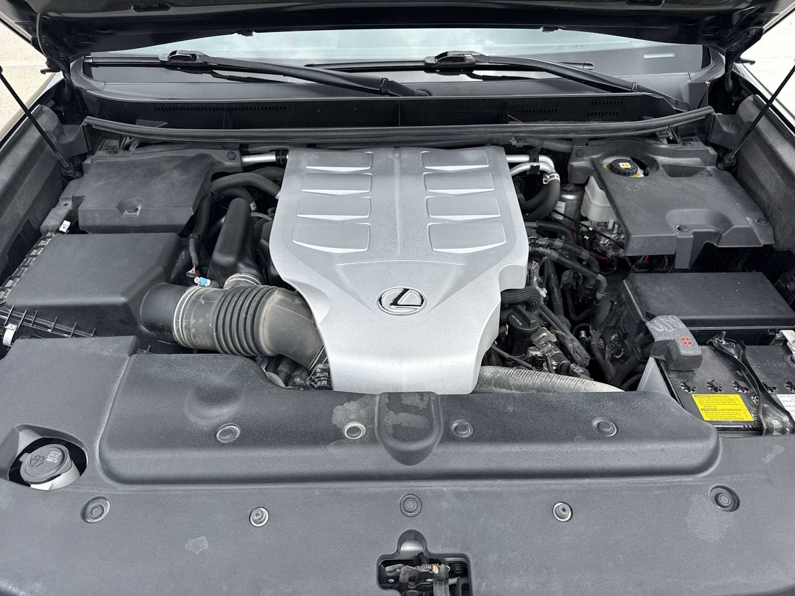 Thumbnail: 2022 Lexus GX - 14