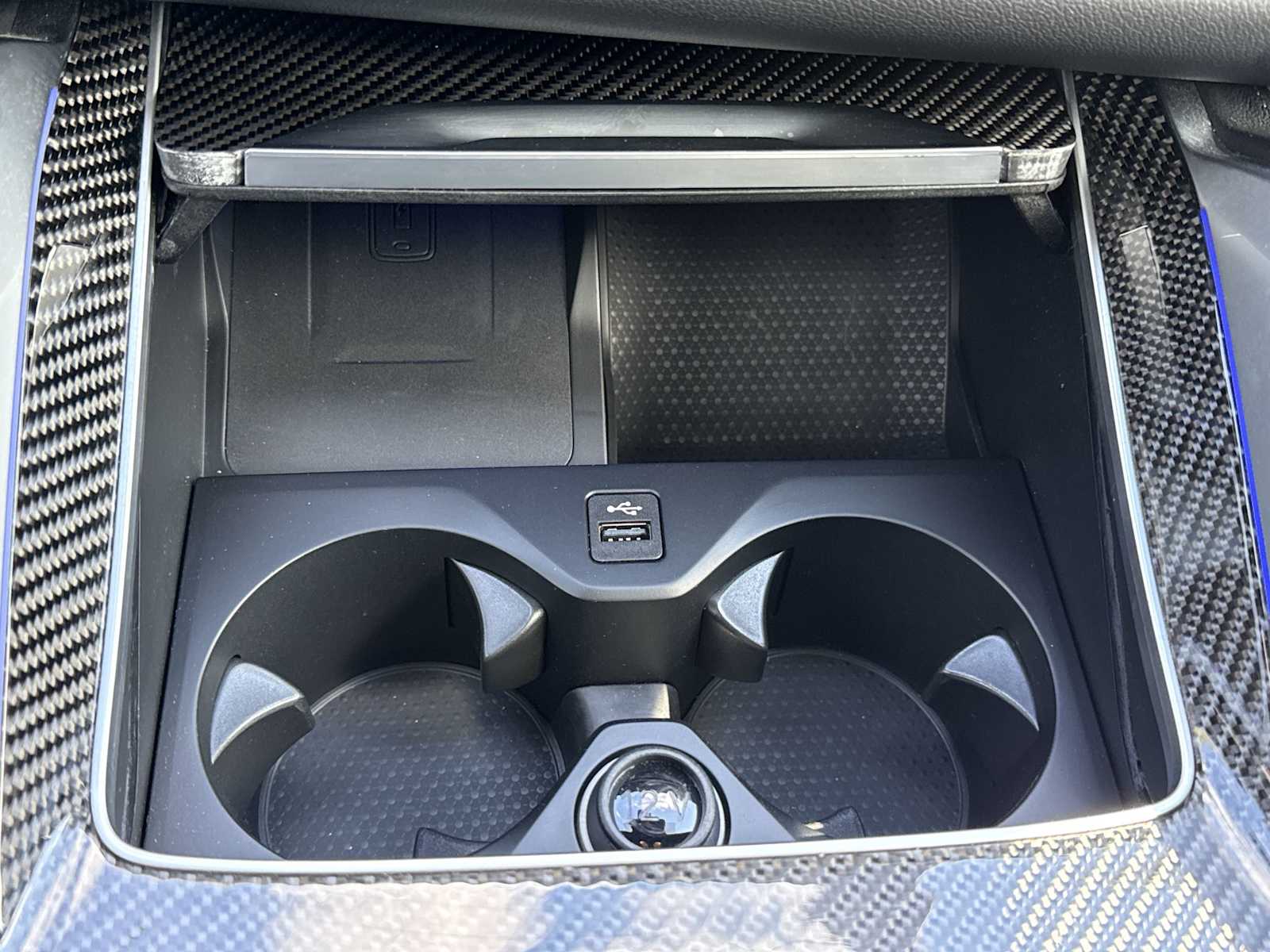 Thumbnail: 2025 BMW X6 - 34