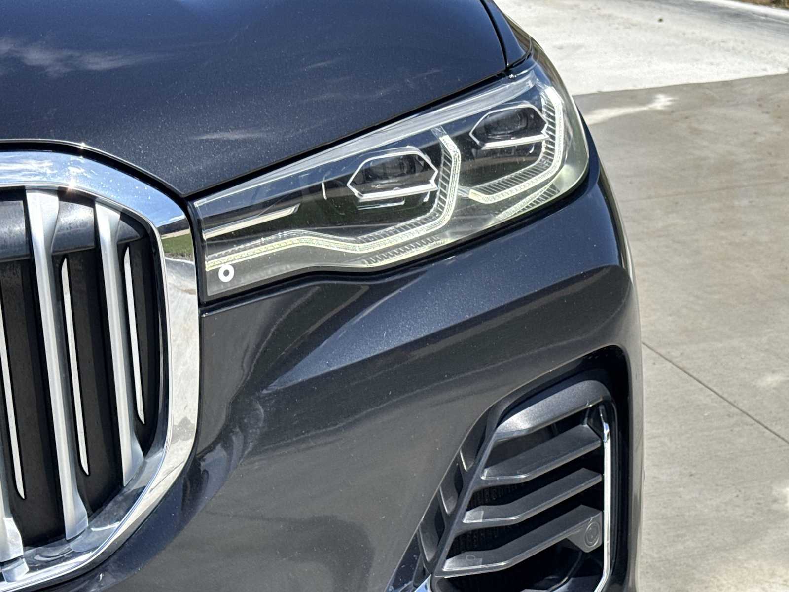 Thumbnail: 2019 BMW X7 - 11