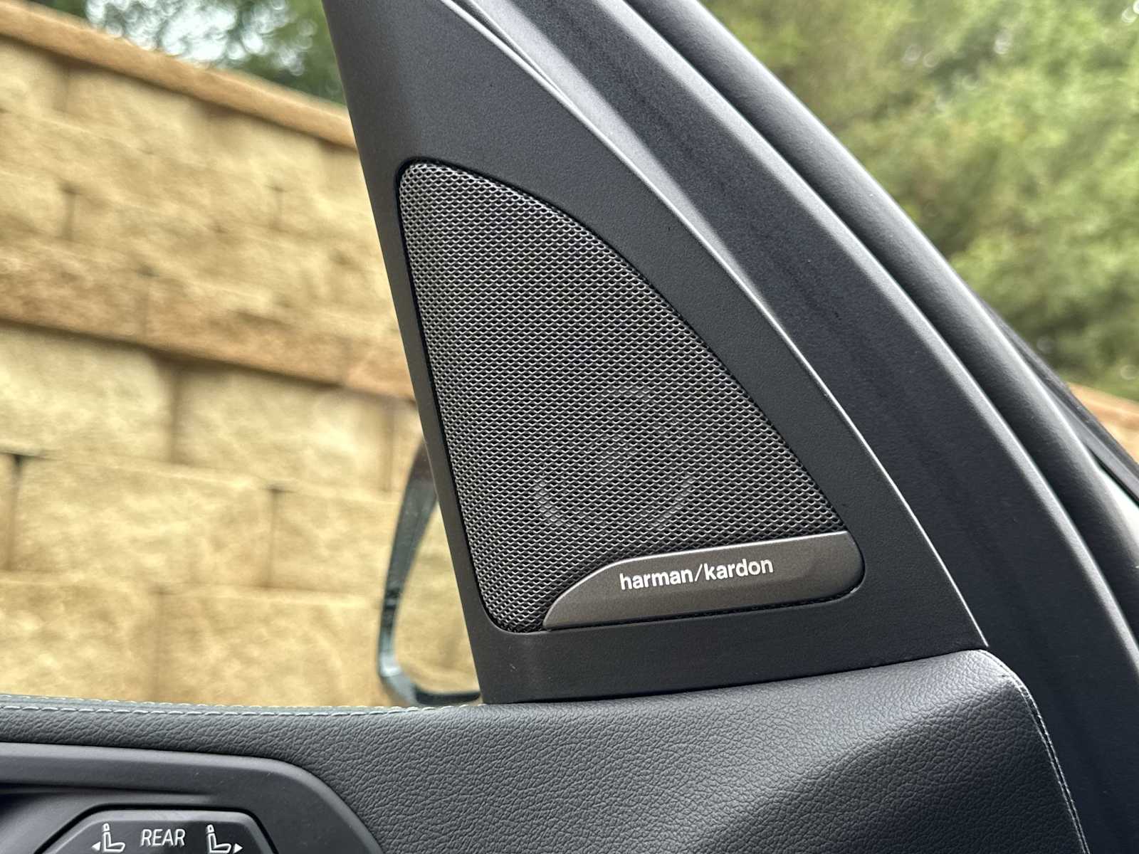 Thumbnail: 2020 BMW X7 - 33