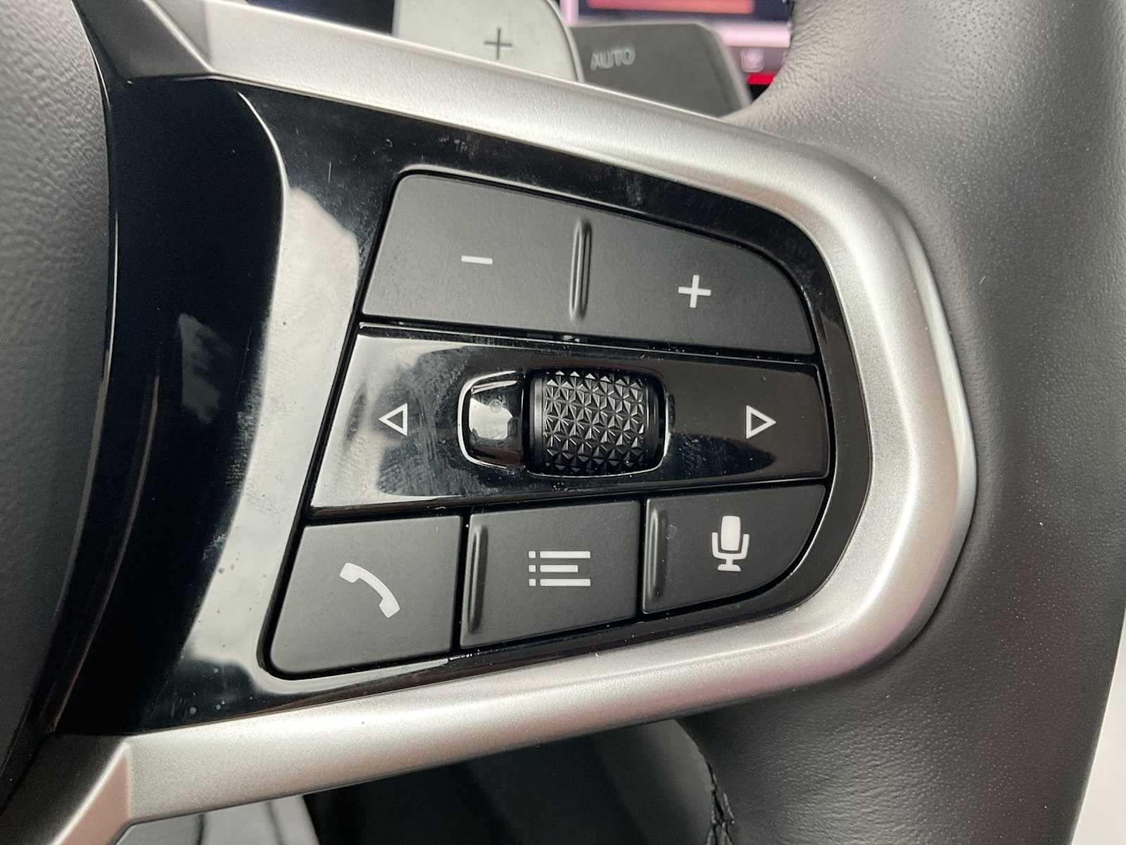 Thumbnail: 2025 BMW 2 Series - 21