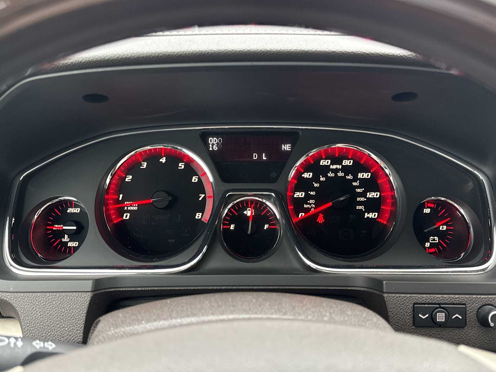 Thumbnail: 2013 GMC Acadia - 34