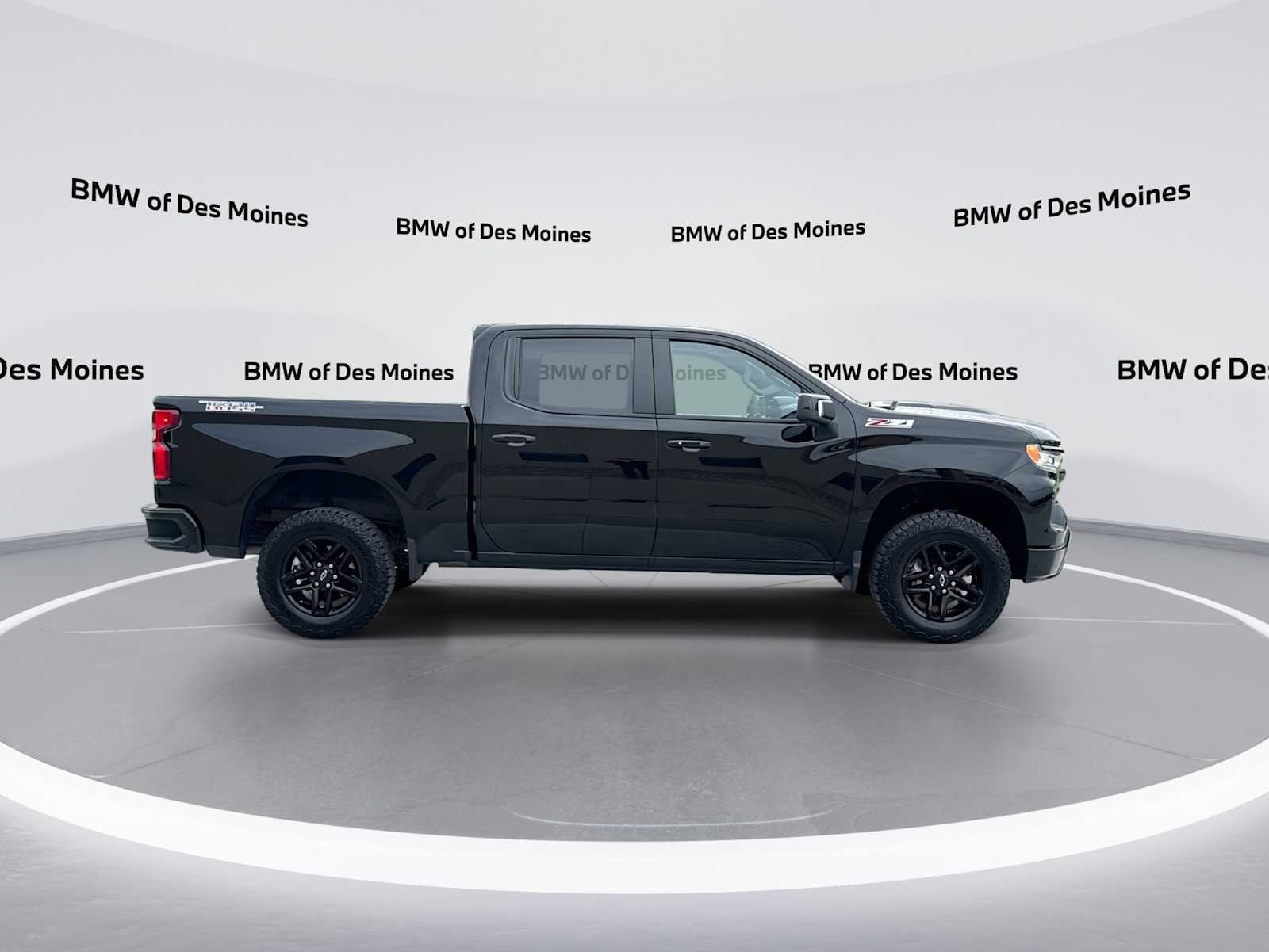 Thumbnail: 2024 Chevrolet Silverado 1500 - 9
