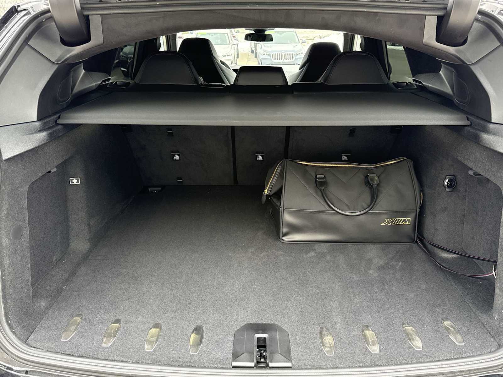 Thumbnail: 2026 BMW XM - 37