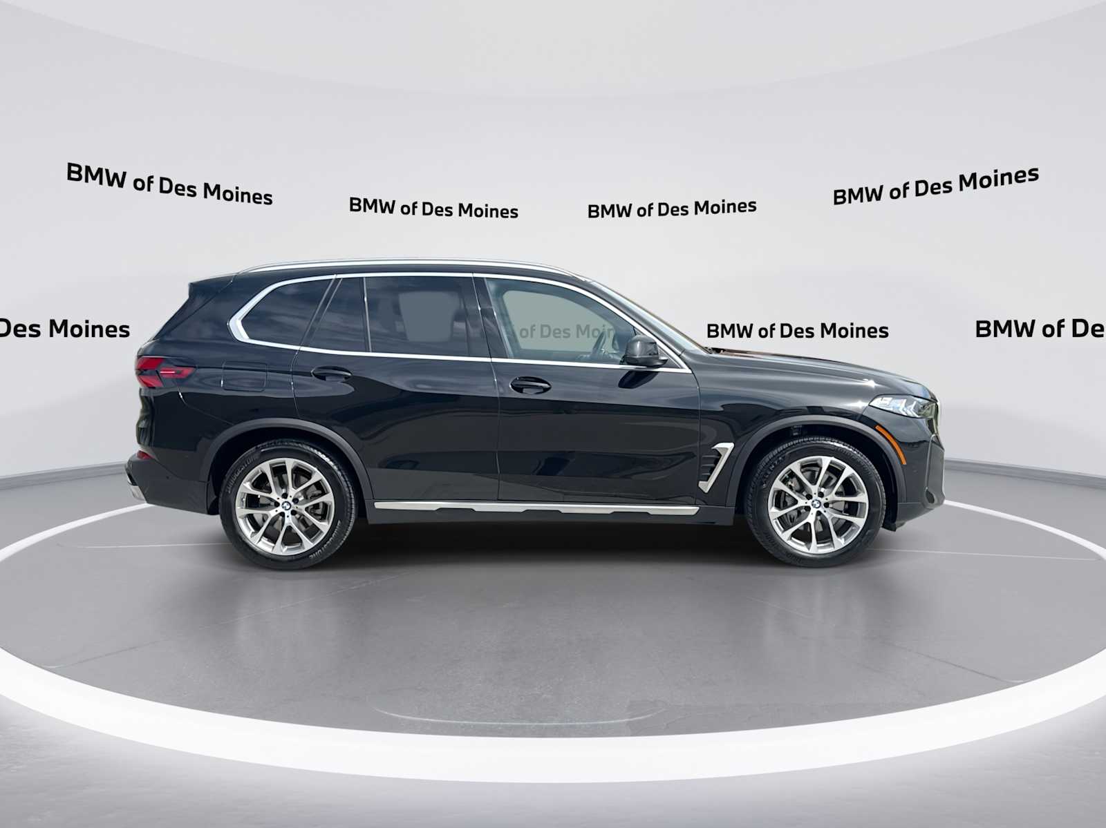 Thumbnail: 2024 BMW X5 - 9