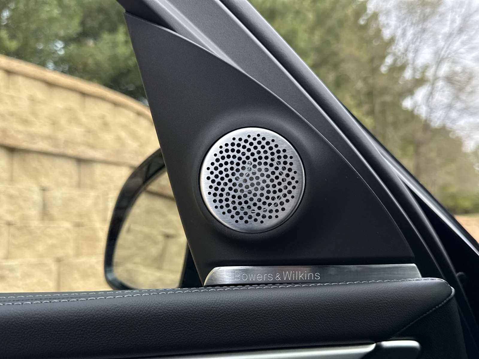 Thumbnail: 2026 BMW XM - 33