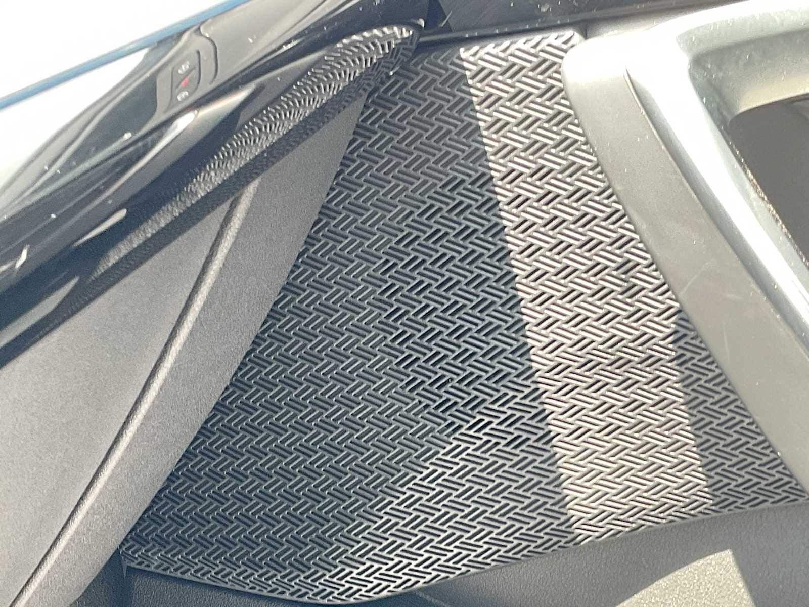 Thumbnail: 2025 BMW X1 - 31