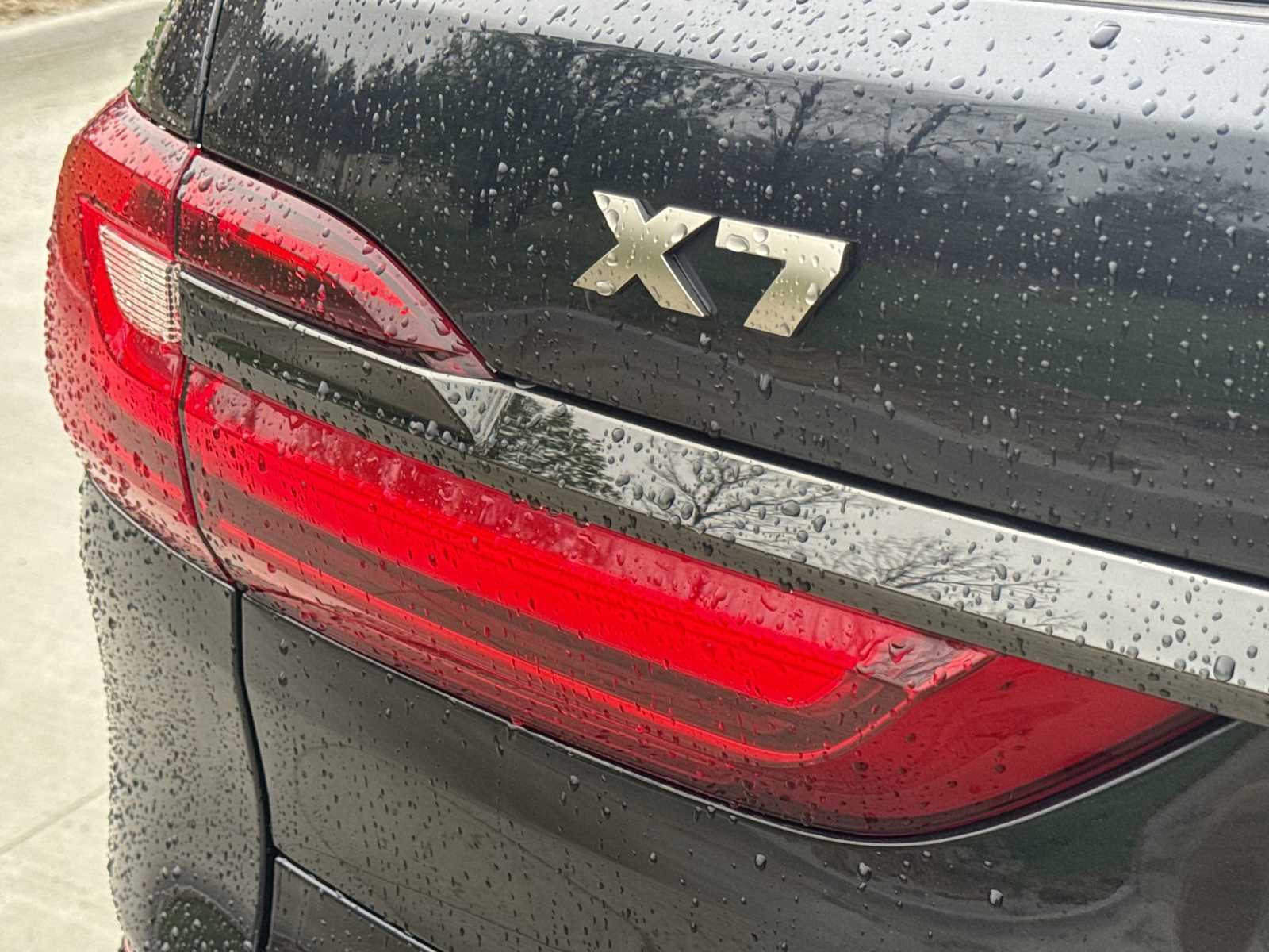 Thumbnail: 2020 BMW X7 - 13