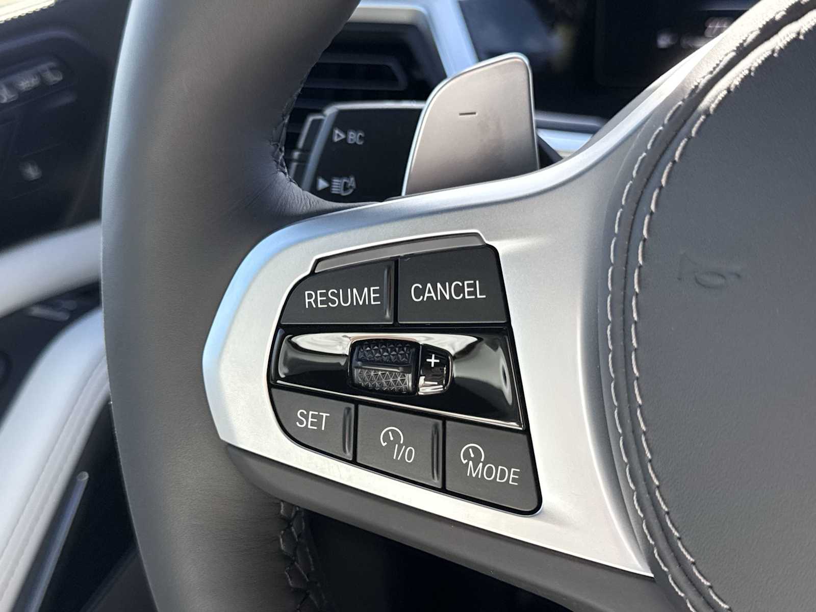 2026 BMW X7 40i - Photo 26