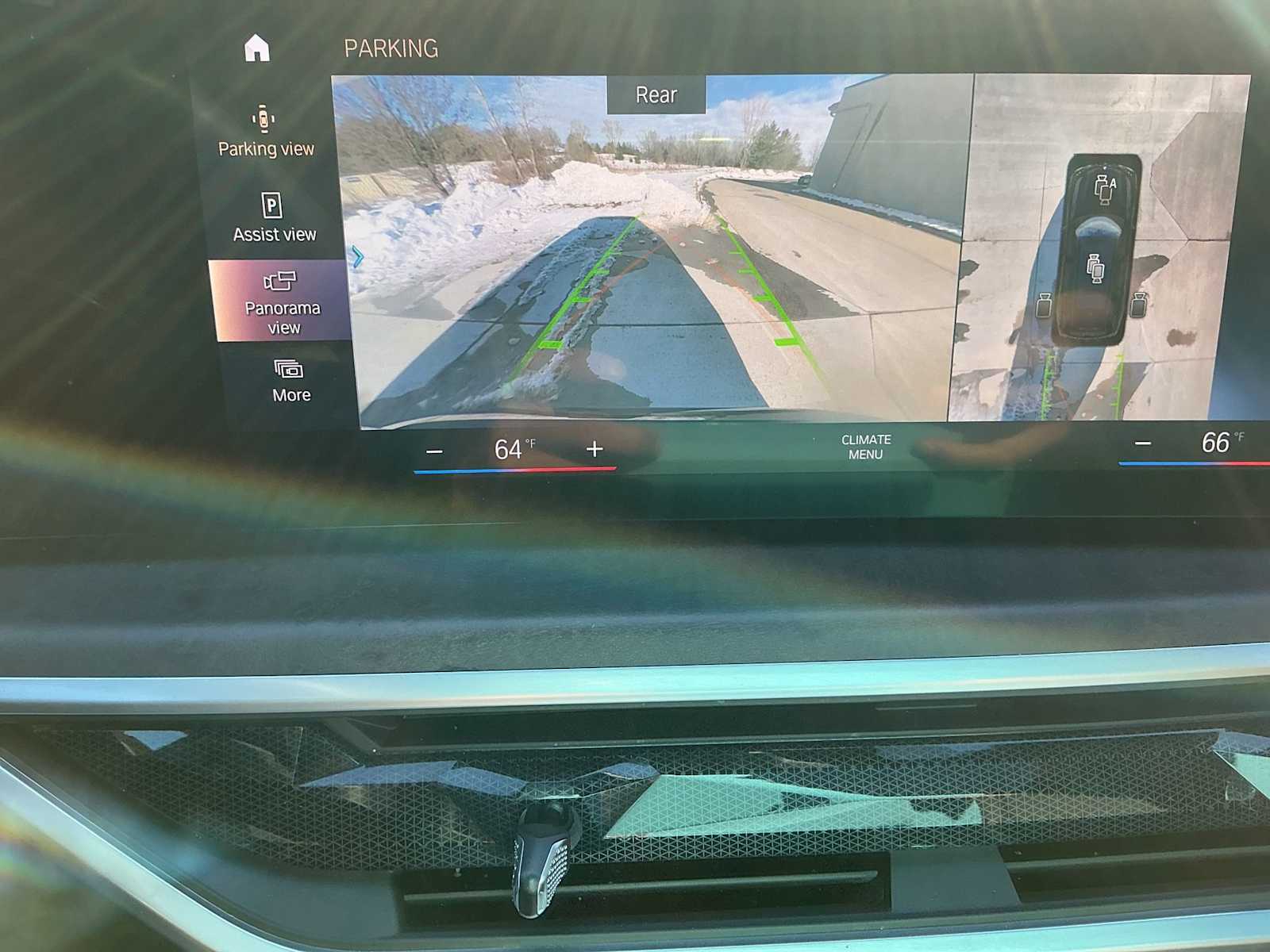 Thumbnail: 2023 BMW X7 - 28