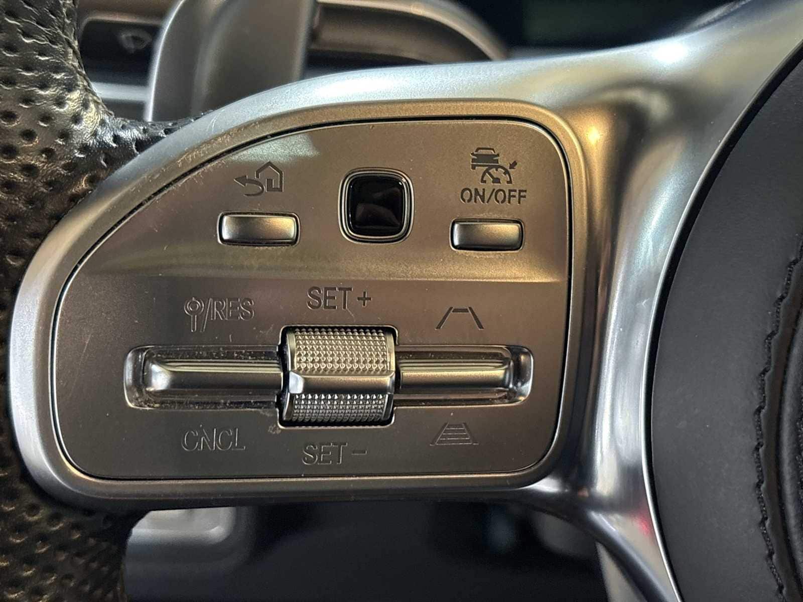 Thumbnail: 2022 Mercedes-Benz GLE - 23