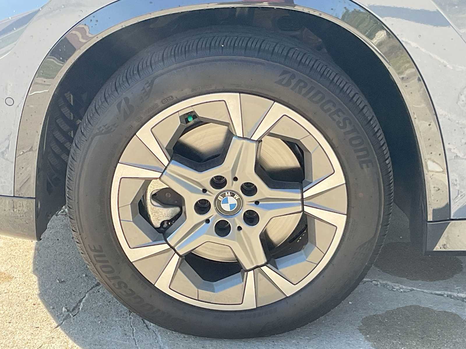 Thumbnail: 2025 BMW X1 - 14