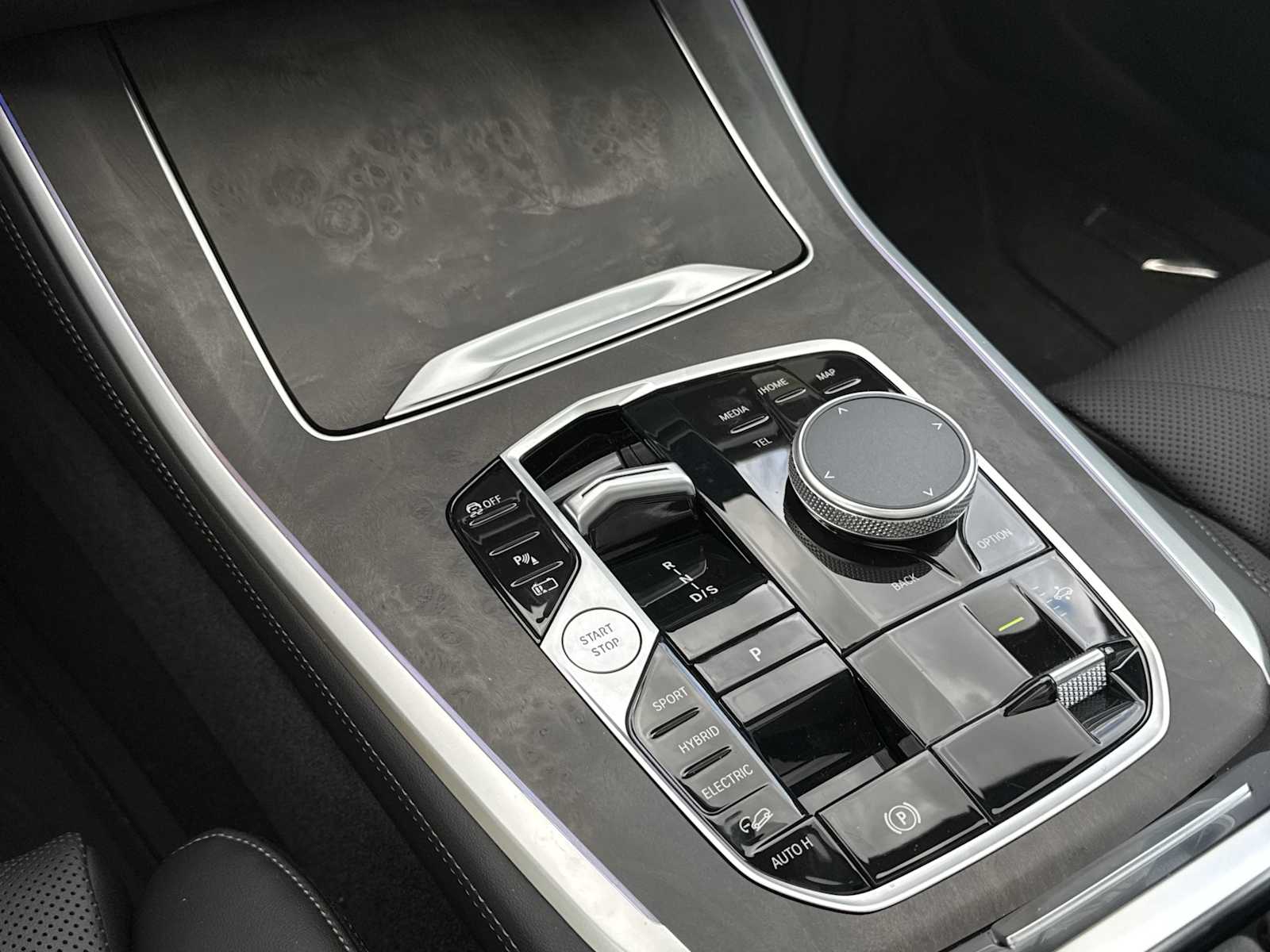 Thumbnail: 2026 BMW X5 - 30