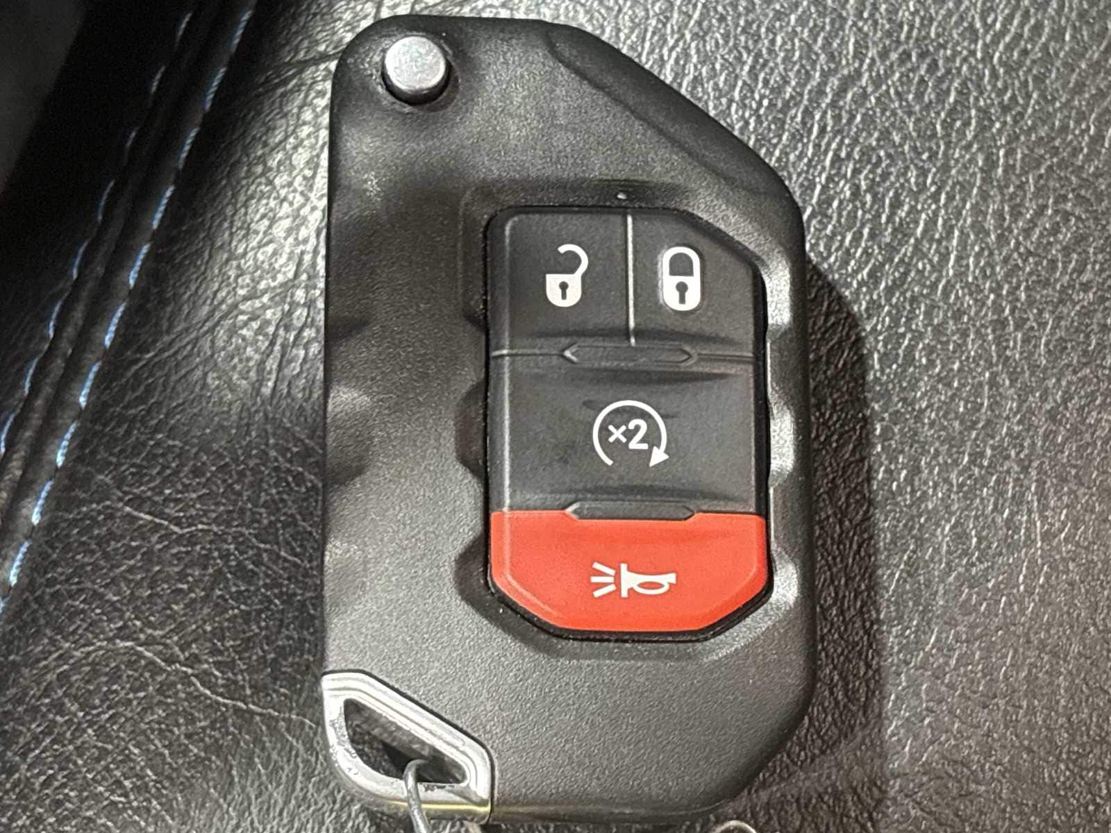 Thumbnail: 2021 Jeep Wrangler - 33