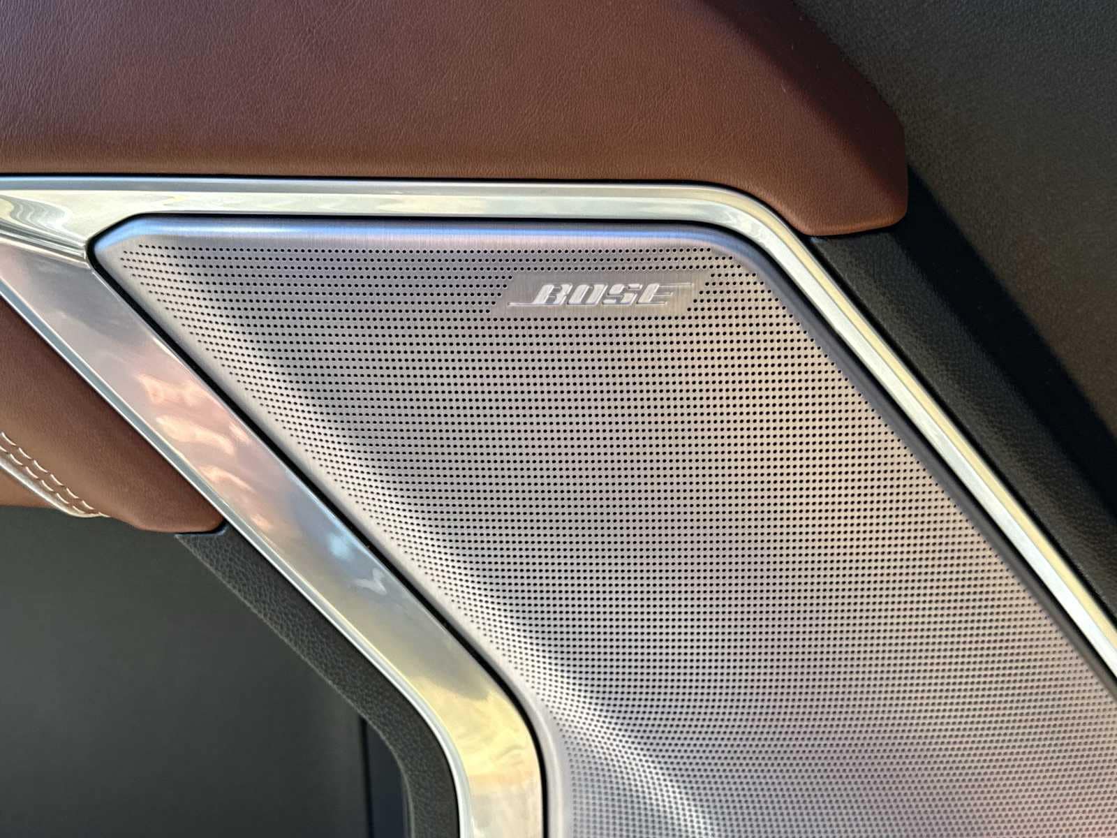 Thumbnail: 2023 GMC Sierra 1500 - 32