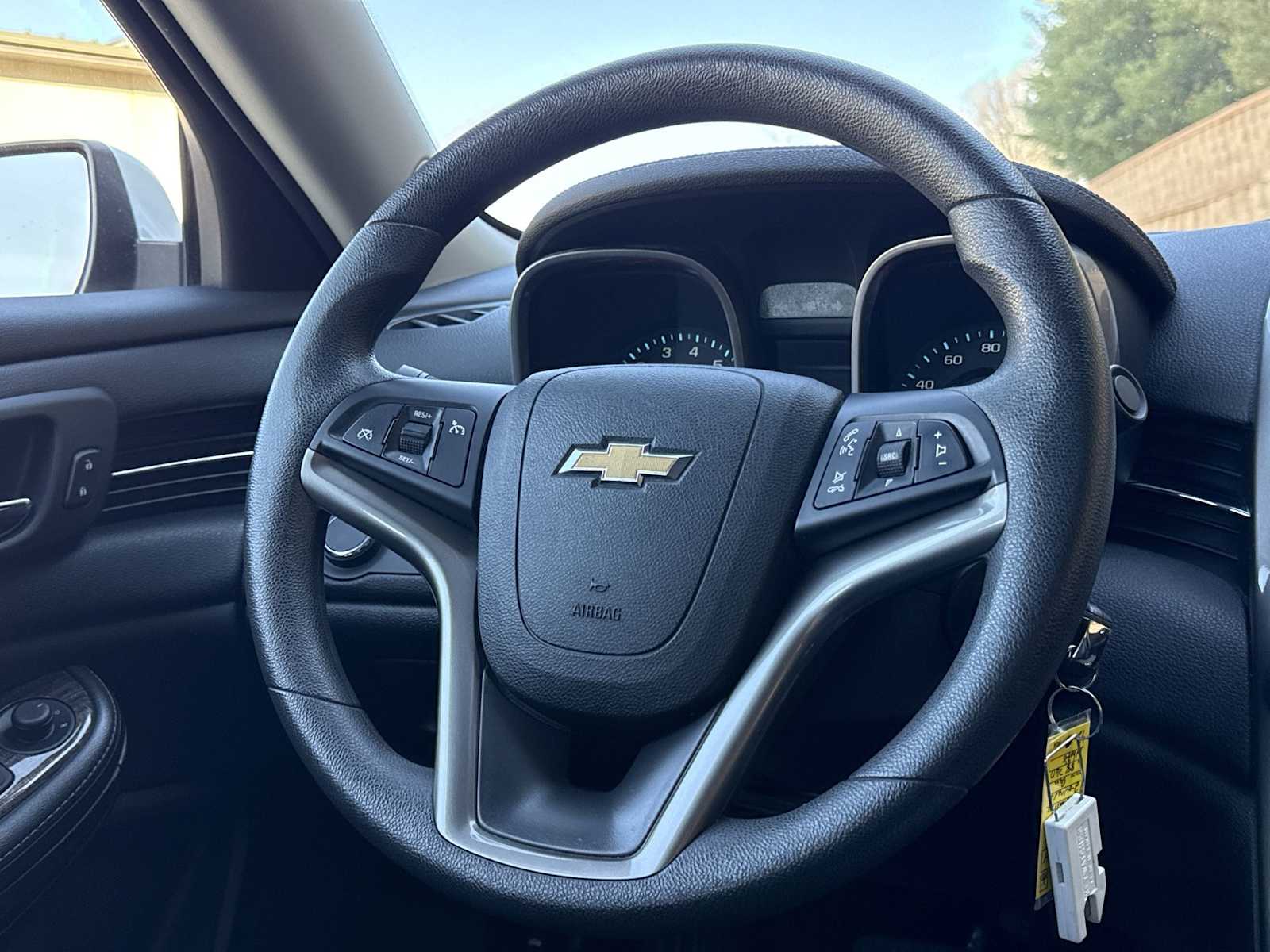 Thumbnail: 2015 Chevrolet Malibu - 23