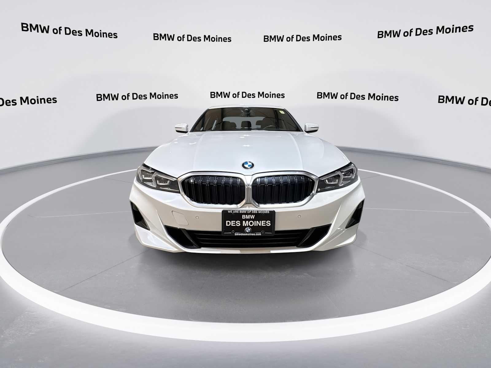 Thumbnail: 2023 BMW 3 Series - 3