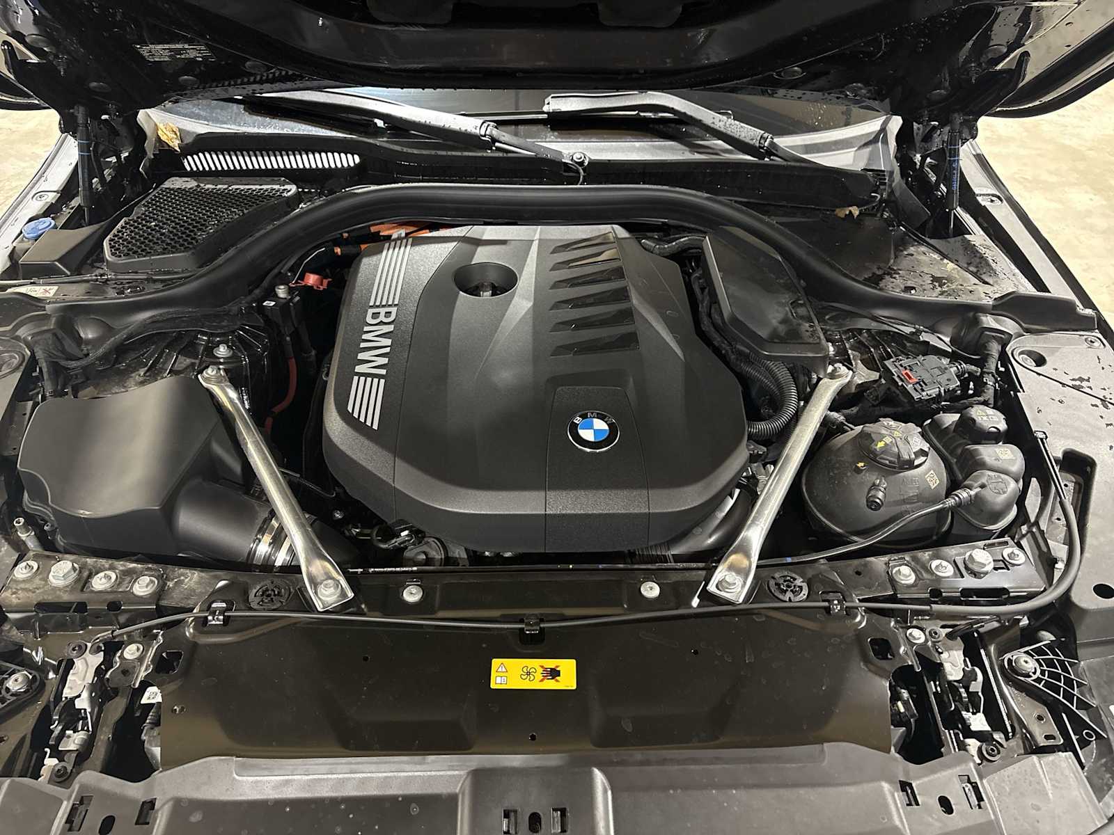 Thumbnail: 2025 BMW 5 Series - 20