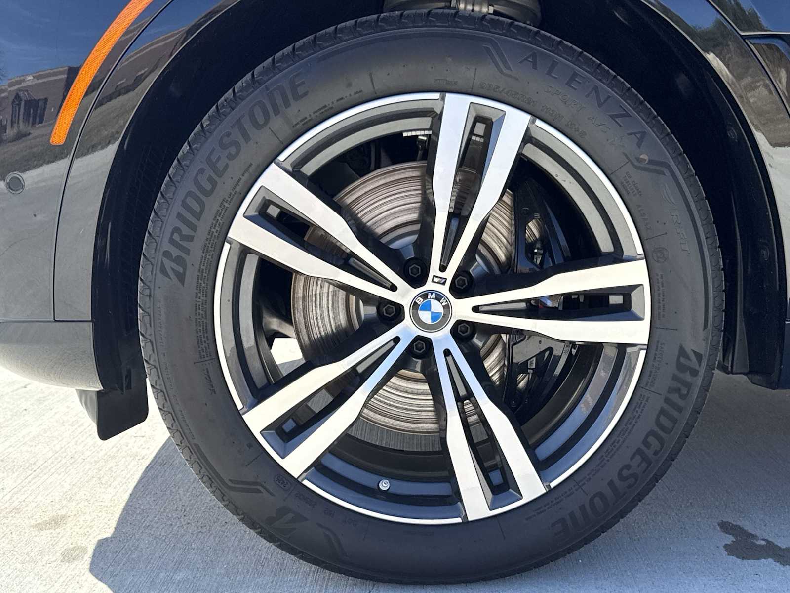 2026 BMW X7 40i - Photo 14