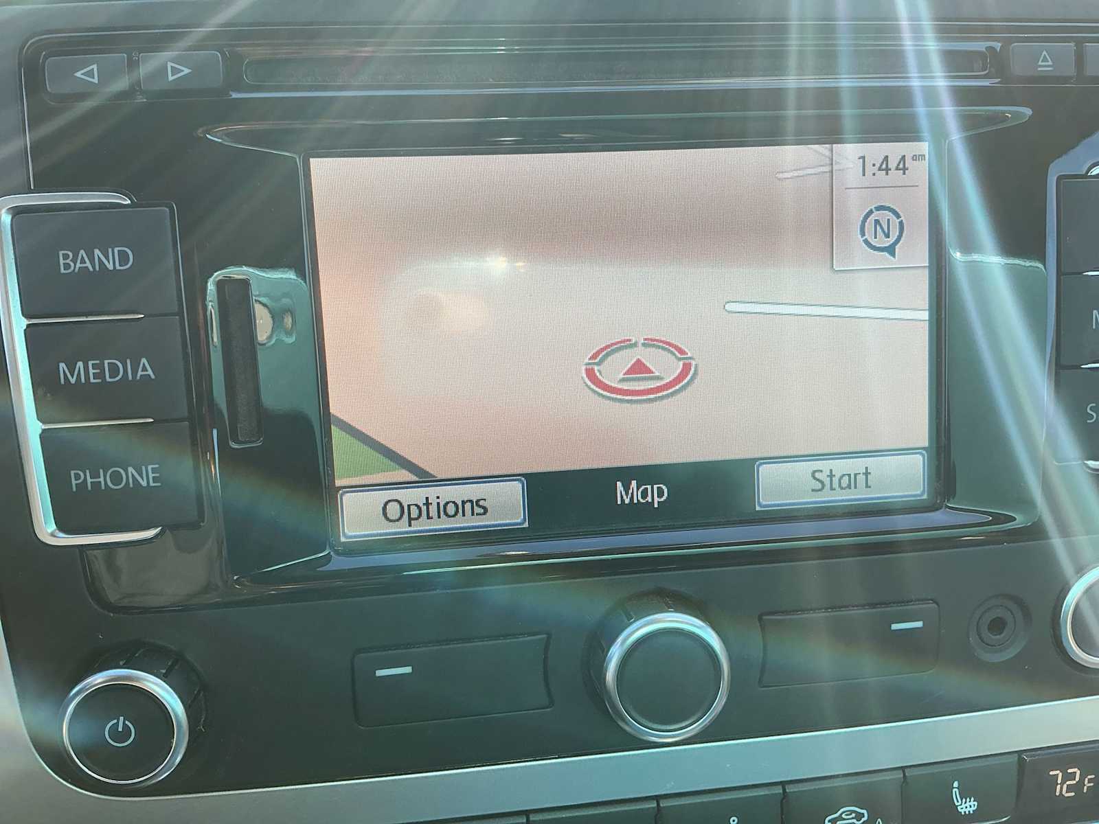 Thumbnail: 2014 Volkswagen Eos - 23