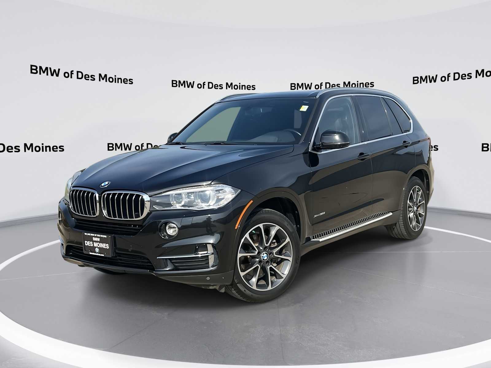 2017 BMW X5 xDrive35i Hero Image