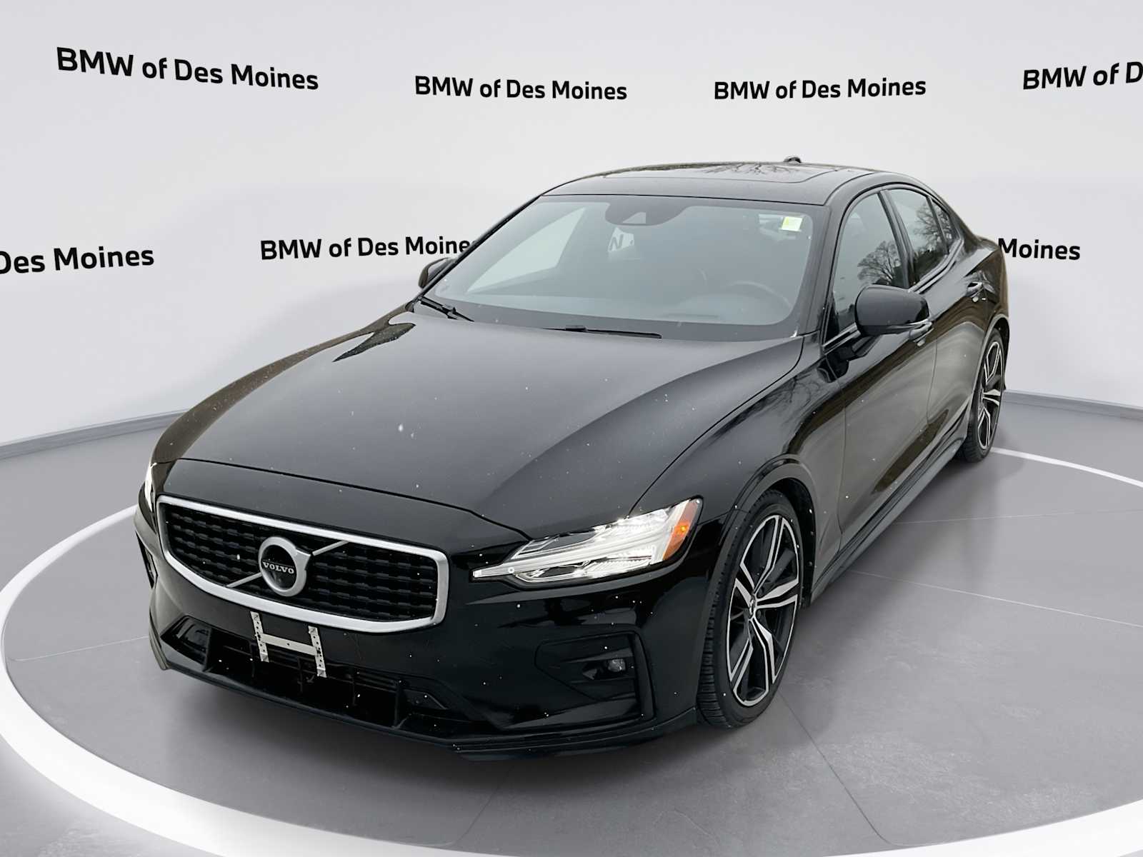 2020 Volvo S60 T6 R-Design -
                  Urbandale, IA