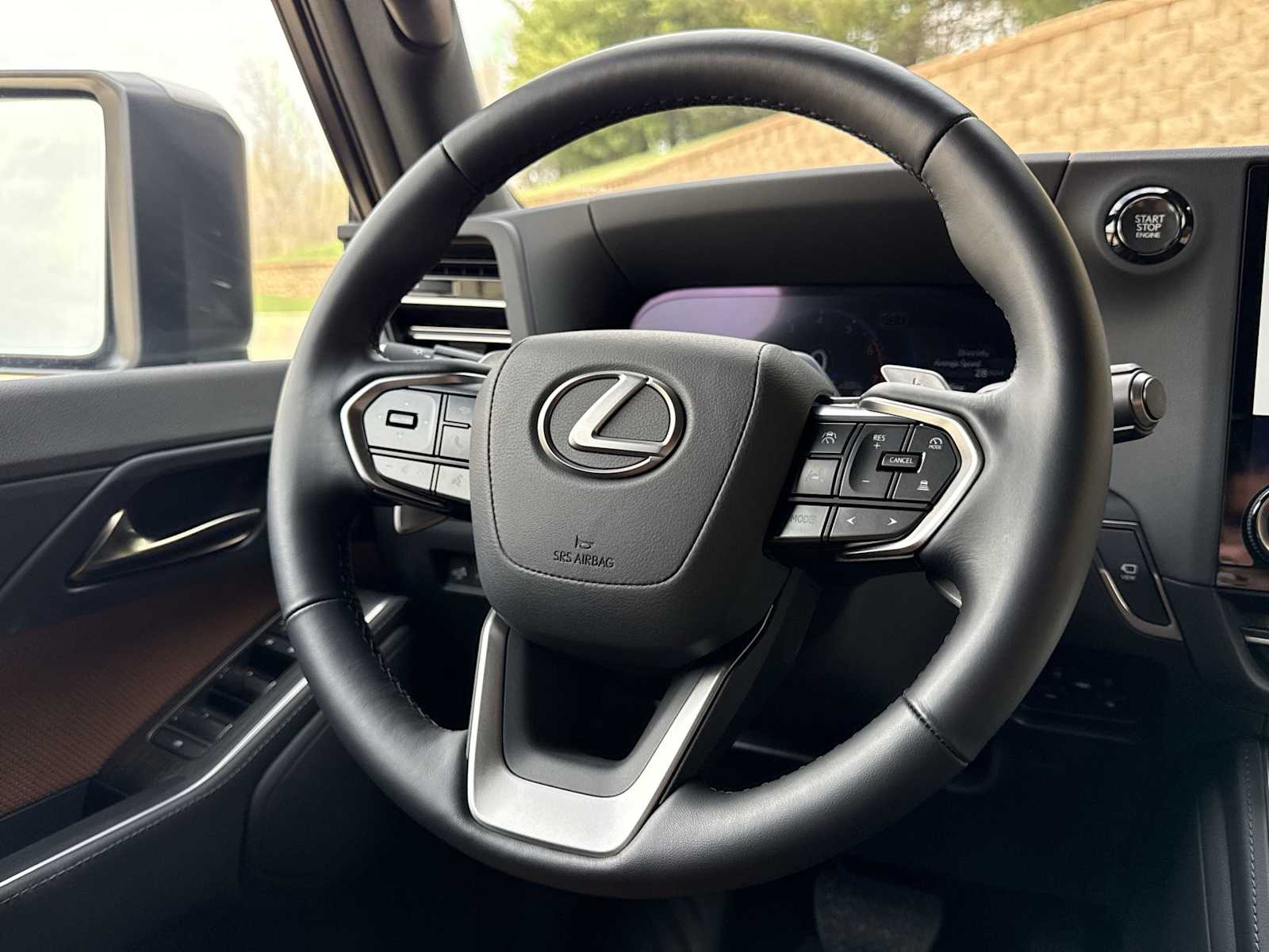 Thumbnail: 2025 Lexus GX - 25