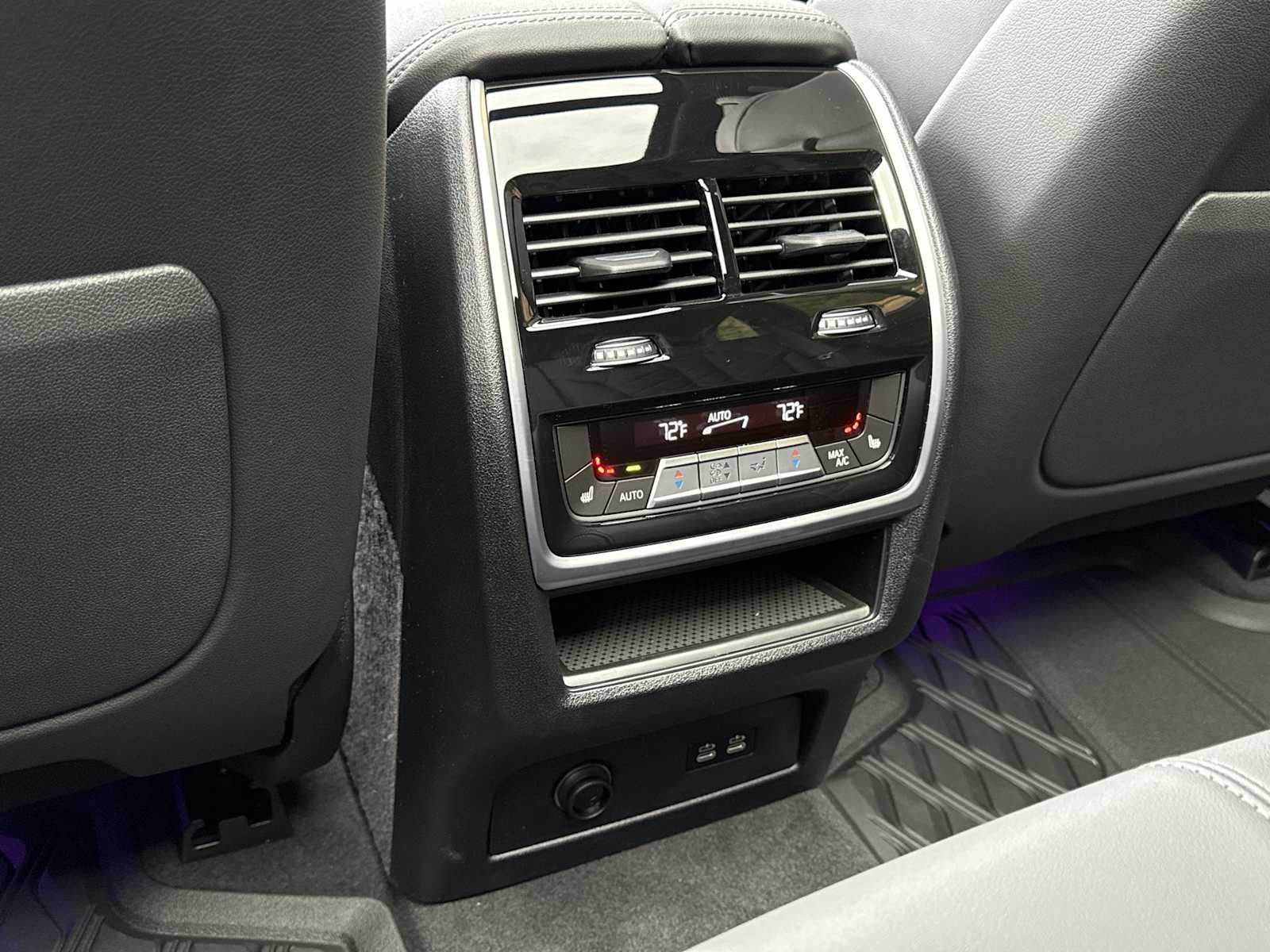 Thumbnail: 2026 BMW X5 - 40